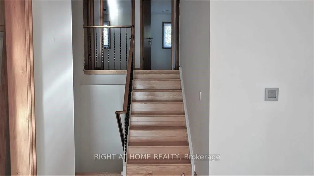 Photo 21 of 170 Glen Shields Avenue, Vaughan, Glen Shields — HOMEH