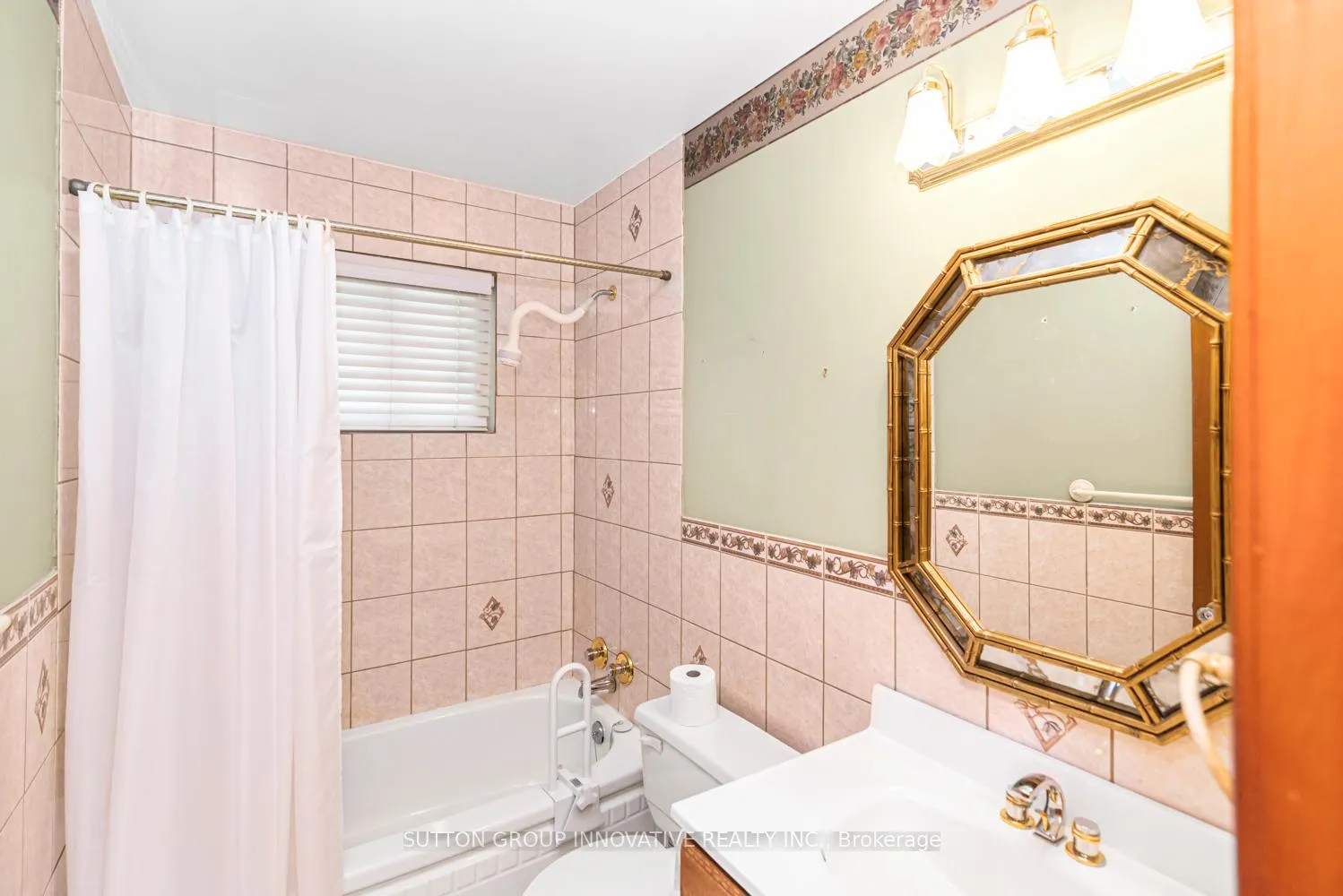 Photo 18 of 435 East 36th Street, Hamilton, Macassa — HOMEH