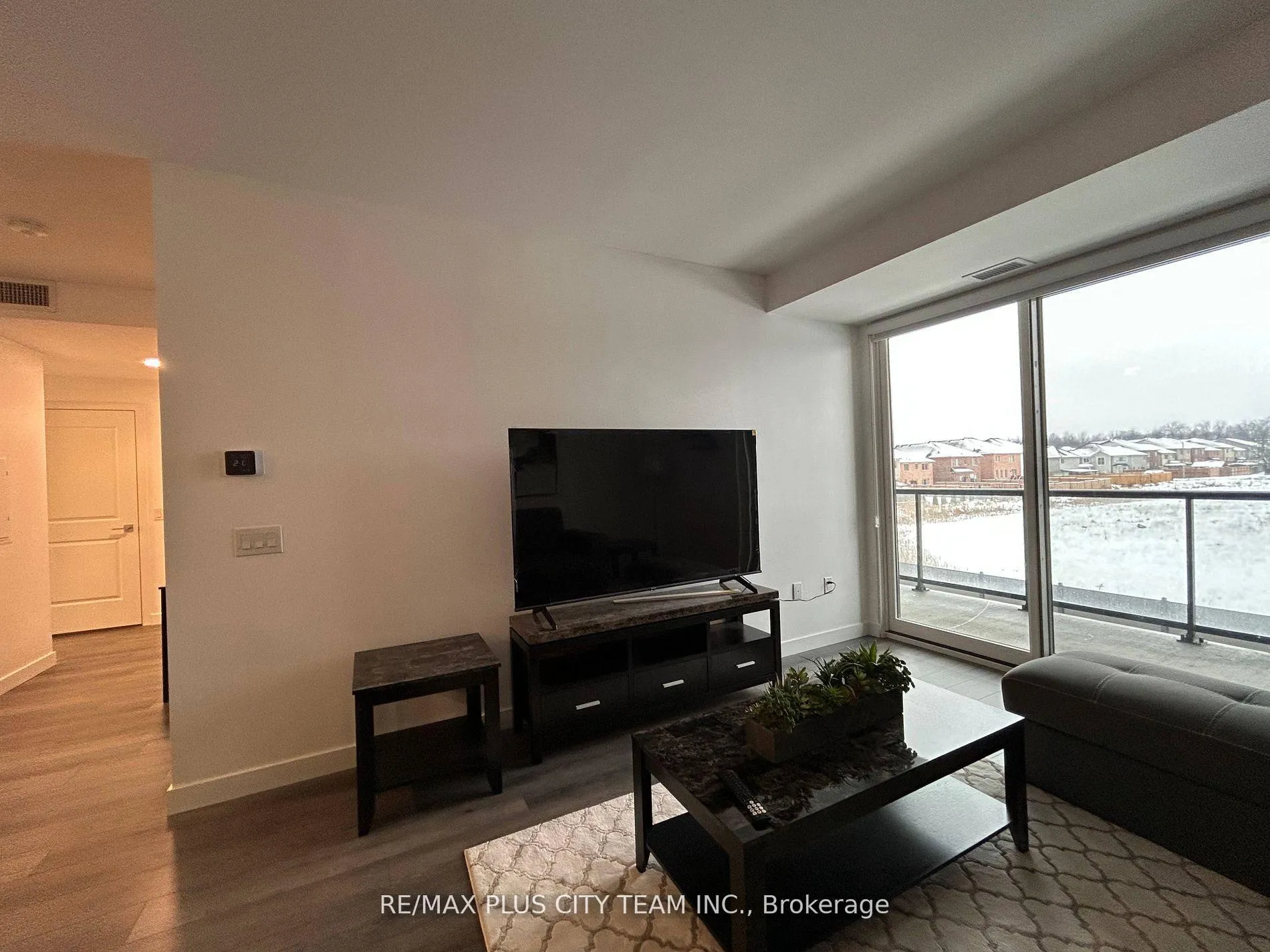 Photo 5 of Unit 208, 7549 Kalar Road, Niagara Falls, Brown — HOMEH