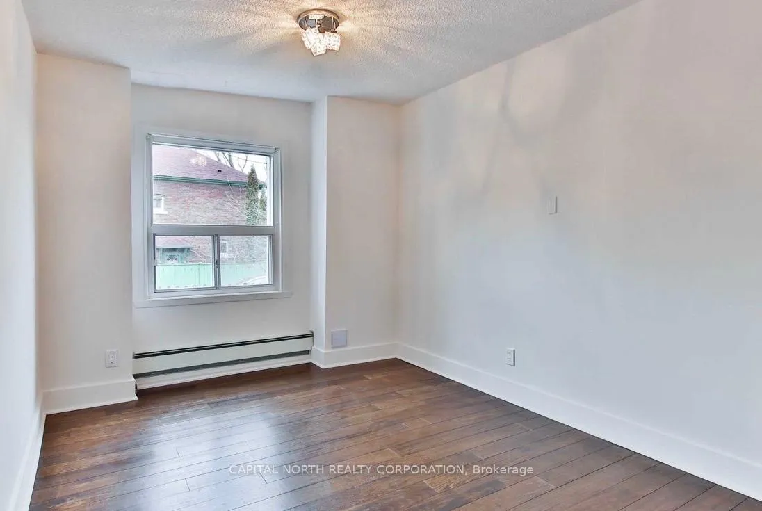 Photo 16 of Unit Lower, 43 Glen Manor Drive, Toronto, The Beaches — HOMEH