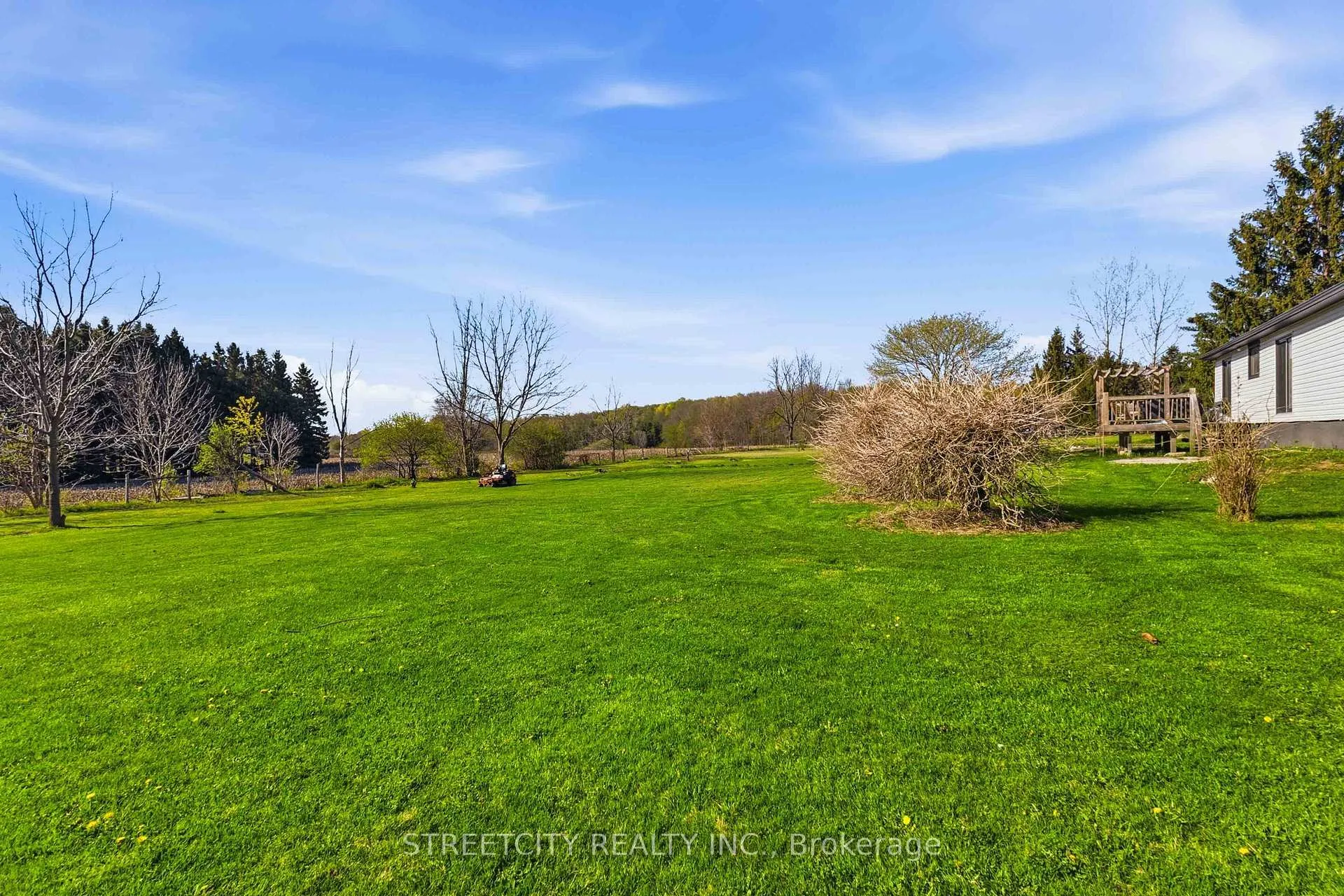 Photo 32 of 10867 Melrose Drive, Middlesex Centre, Rural Middlesex Centre — HOMEH