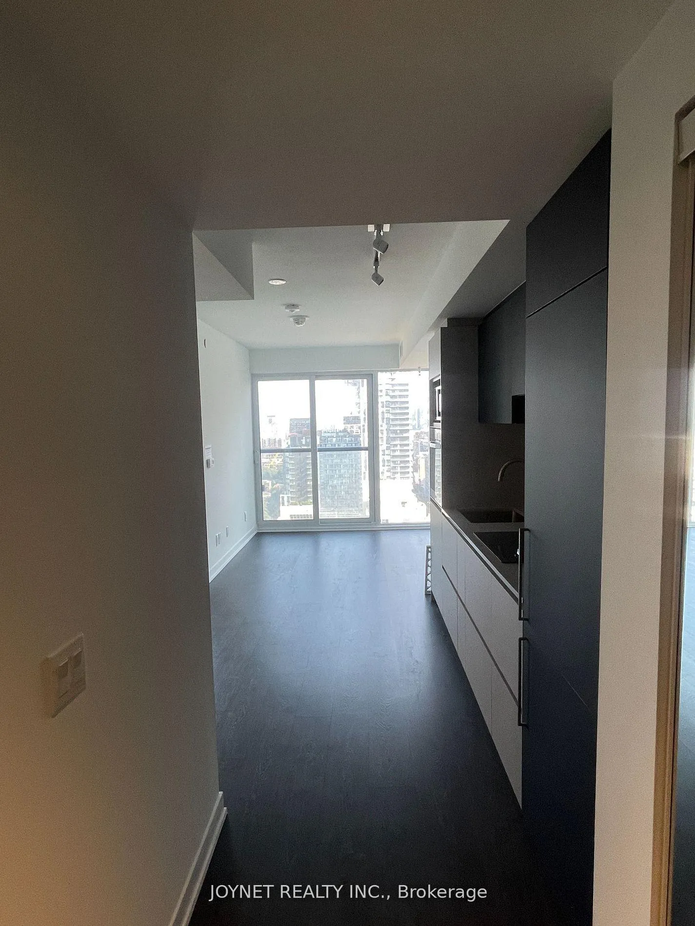 Photo 2 of Unit 2216, 319 Jarvis Street, Toronto, Moss Park — HOMEH