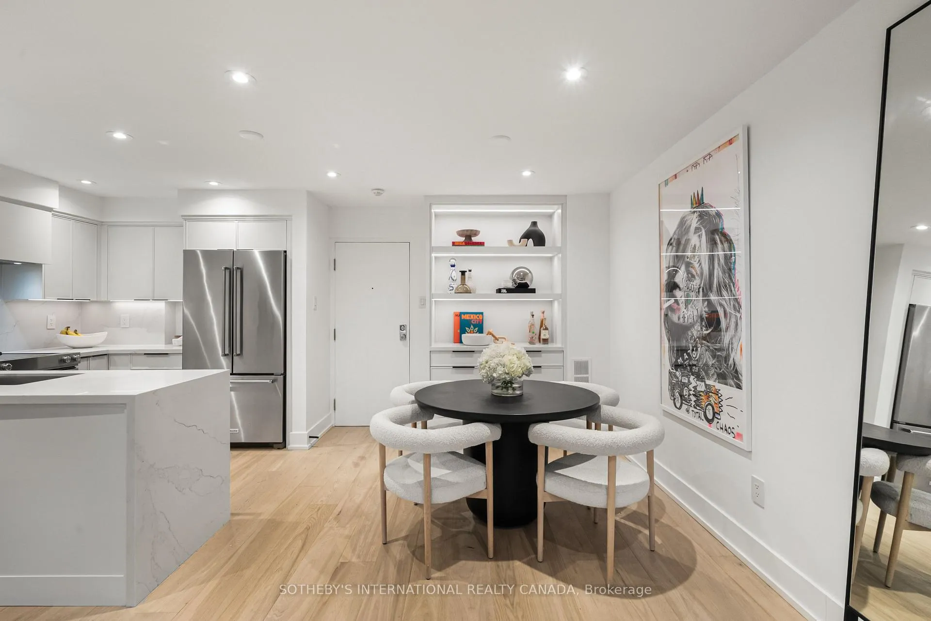 Photo 8 of Unit A4, 142 Pears Avenue, Toronto, The Annex — HOMEH