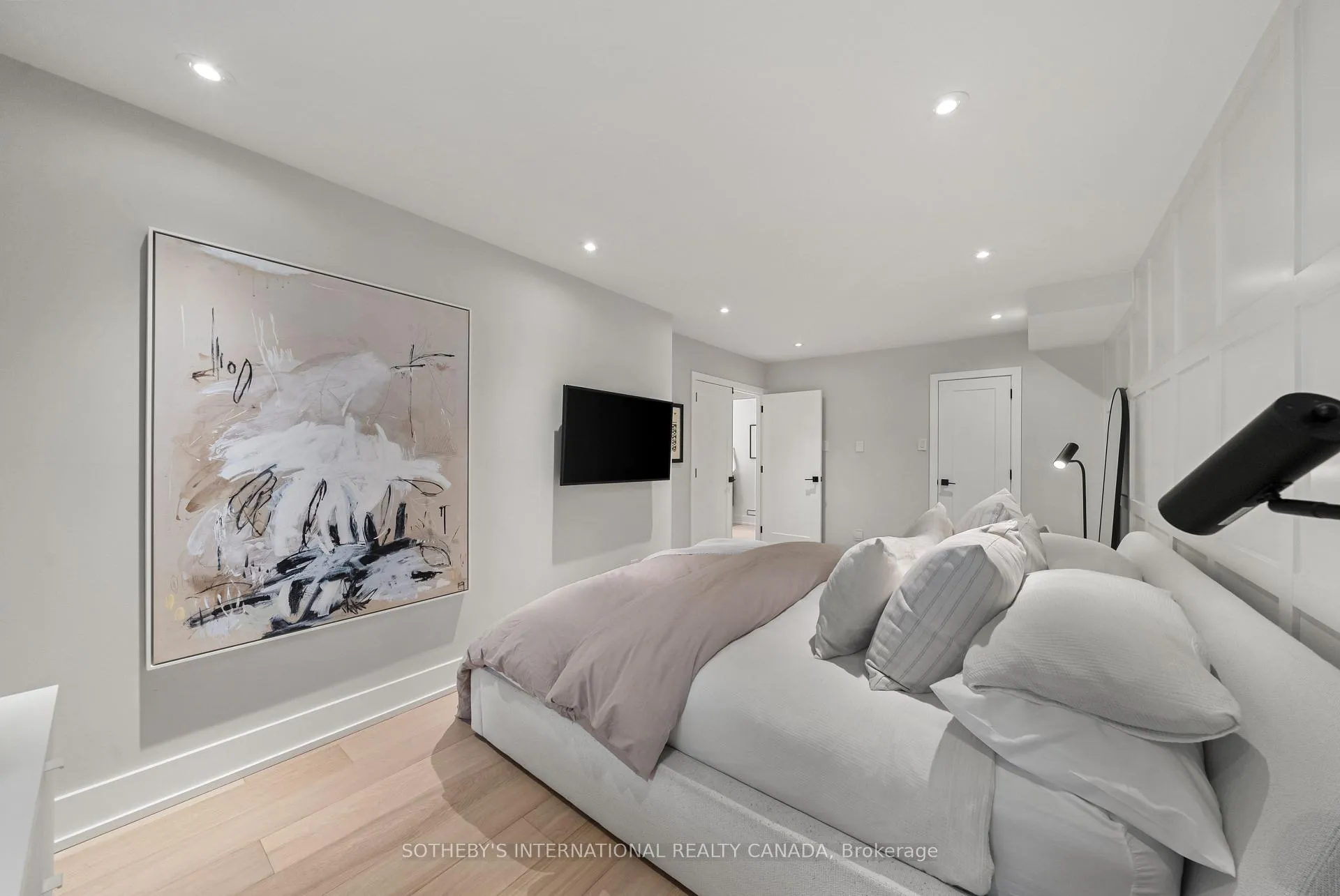 Photo 18 of Unit A4, 142 Pears Avenue, Toronto, The Annex — HOMEH