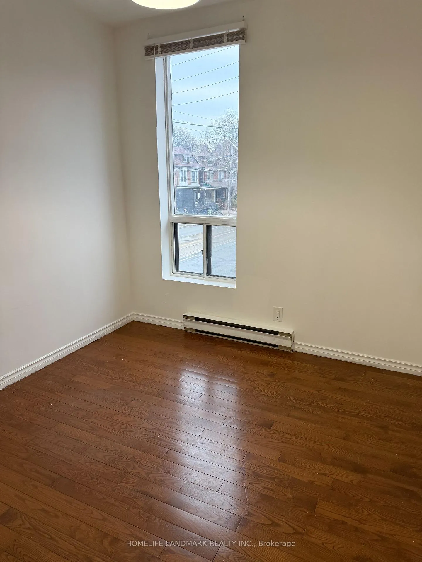 Photo 7 of Unit 4, 968 Bathurst Street, Toronto, The Annex — HOMEH
