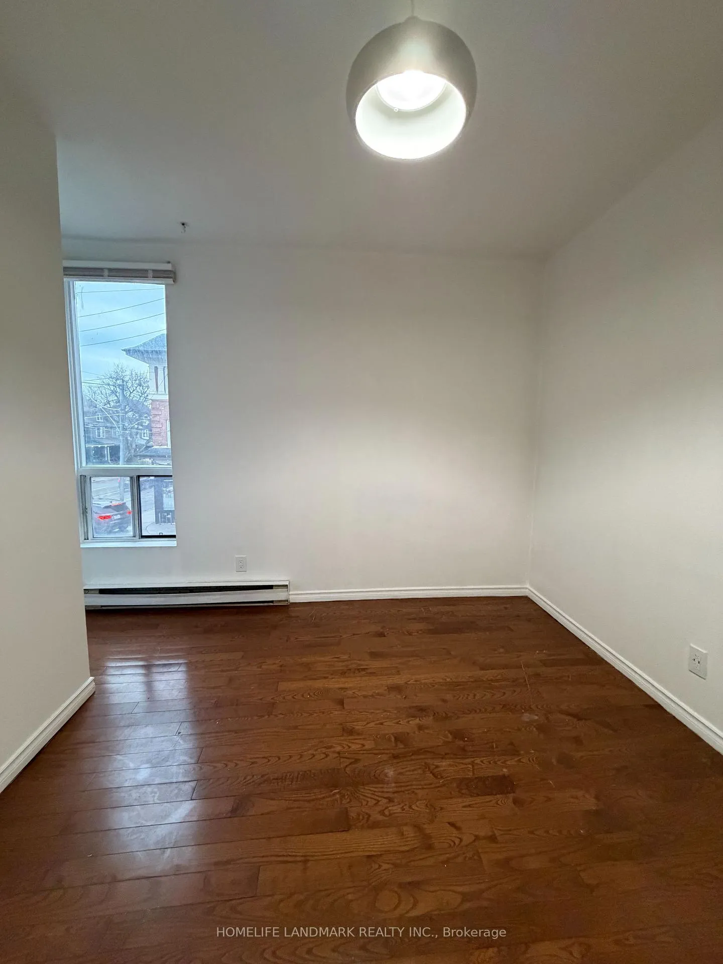 Photo 10 of Unit 4, 968 Bathurst Street, Toronto, The Annex — HOMEH