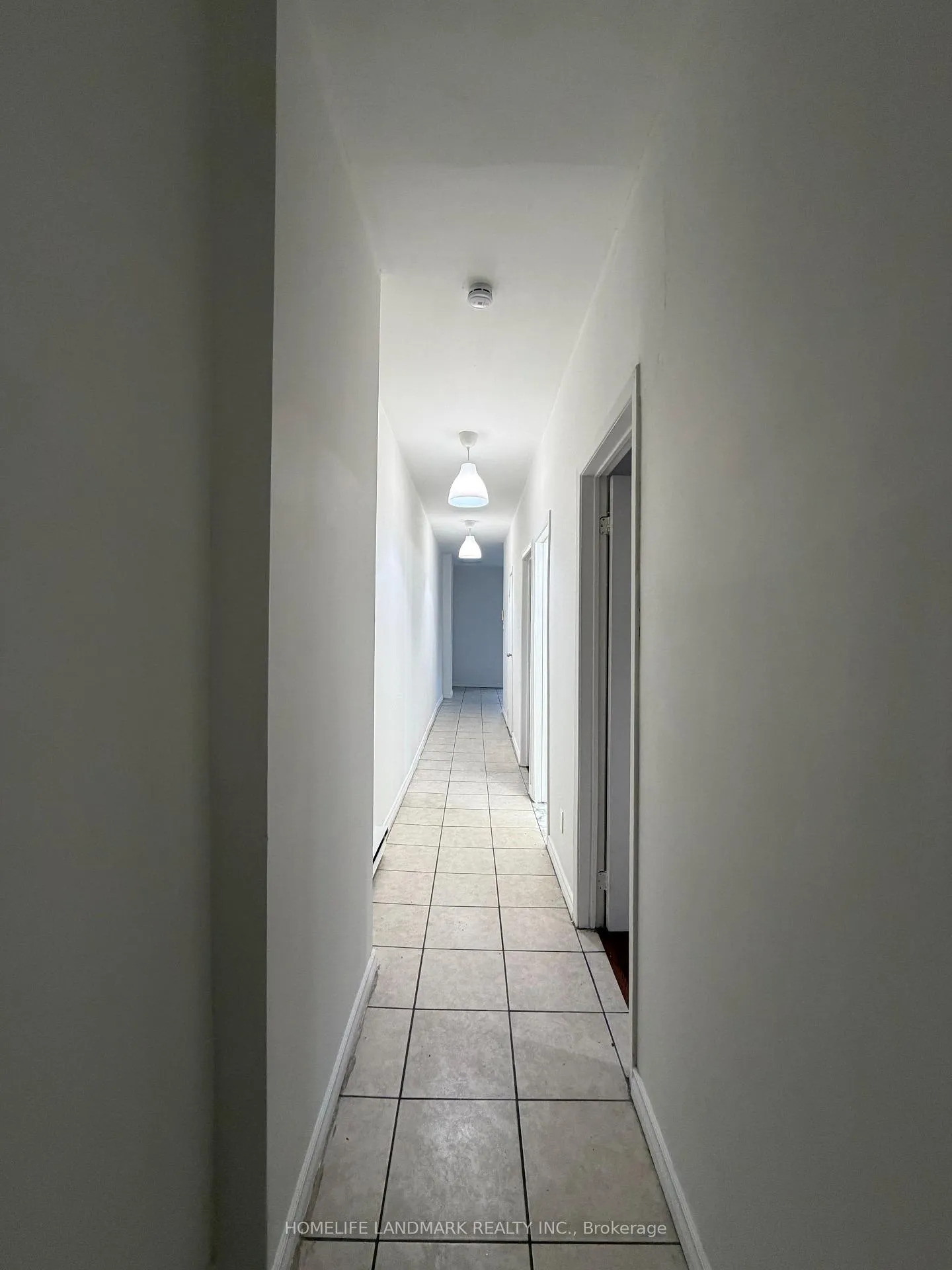 Photo 11 of Unit 4, 968 Bathurst Street, Toronto, The Annex — HOMEH