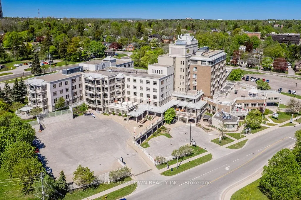 Photo 2 of Unit 44, 74 Ross Street, Barrie, Queen's Park — HOMEH