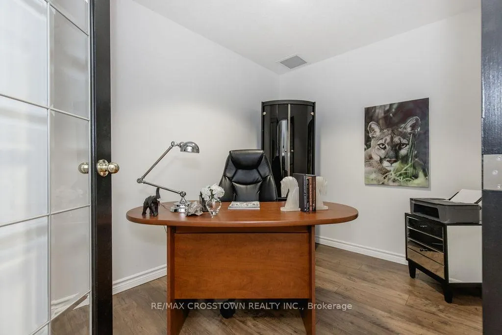 Photo 13 of Unit 44, 74 Ross Street, Barrie, Queen's Park — HOMEH