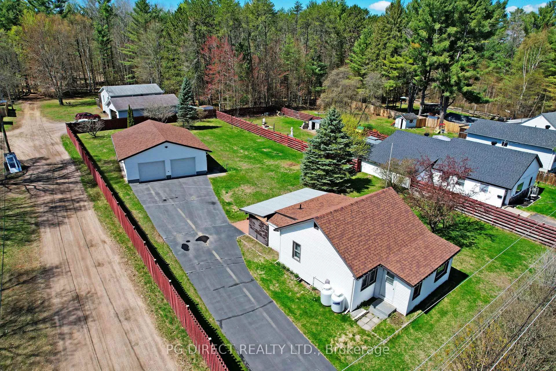 Photo 2 of 49 Brumm Road, Petawawa — HOMEH