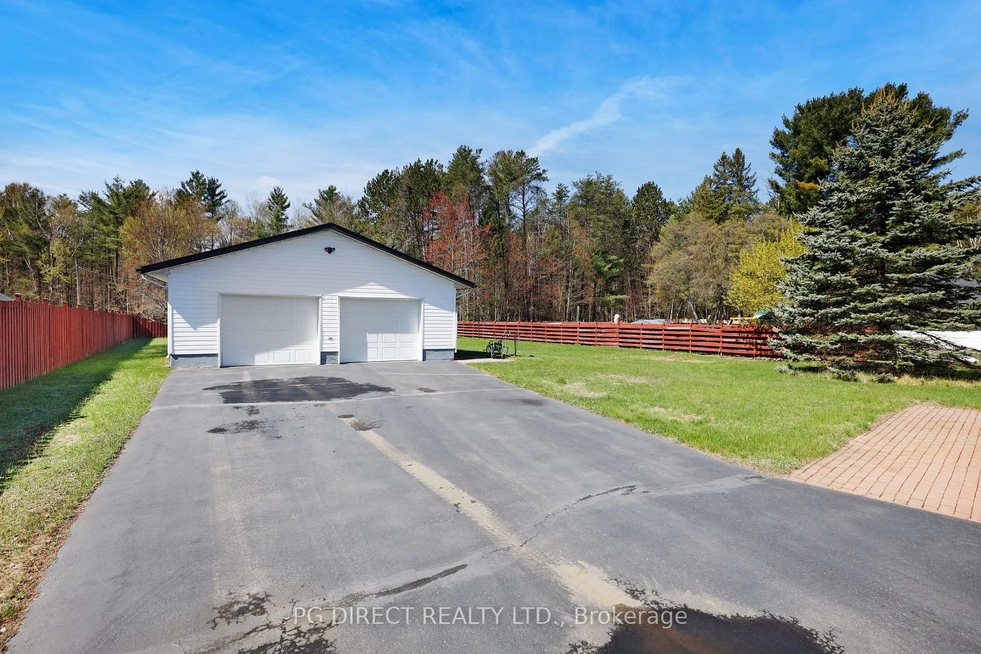 Photo 3 of 49 Brumm Road, Petawawa — HOMEH