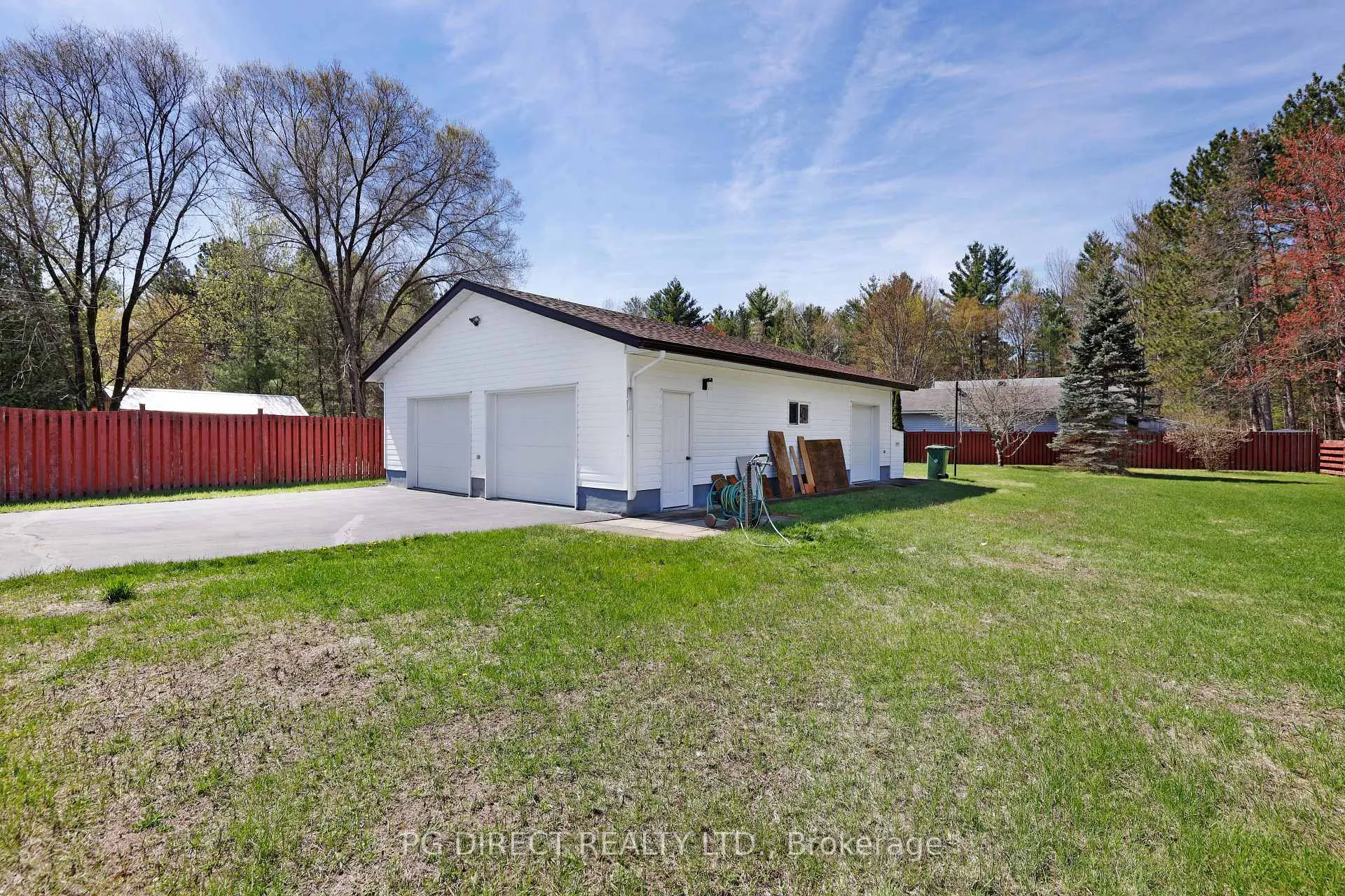 Photo 17 of 49 Brumm Road, Petawawa — HOMEH