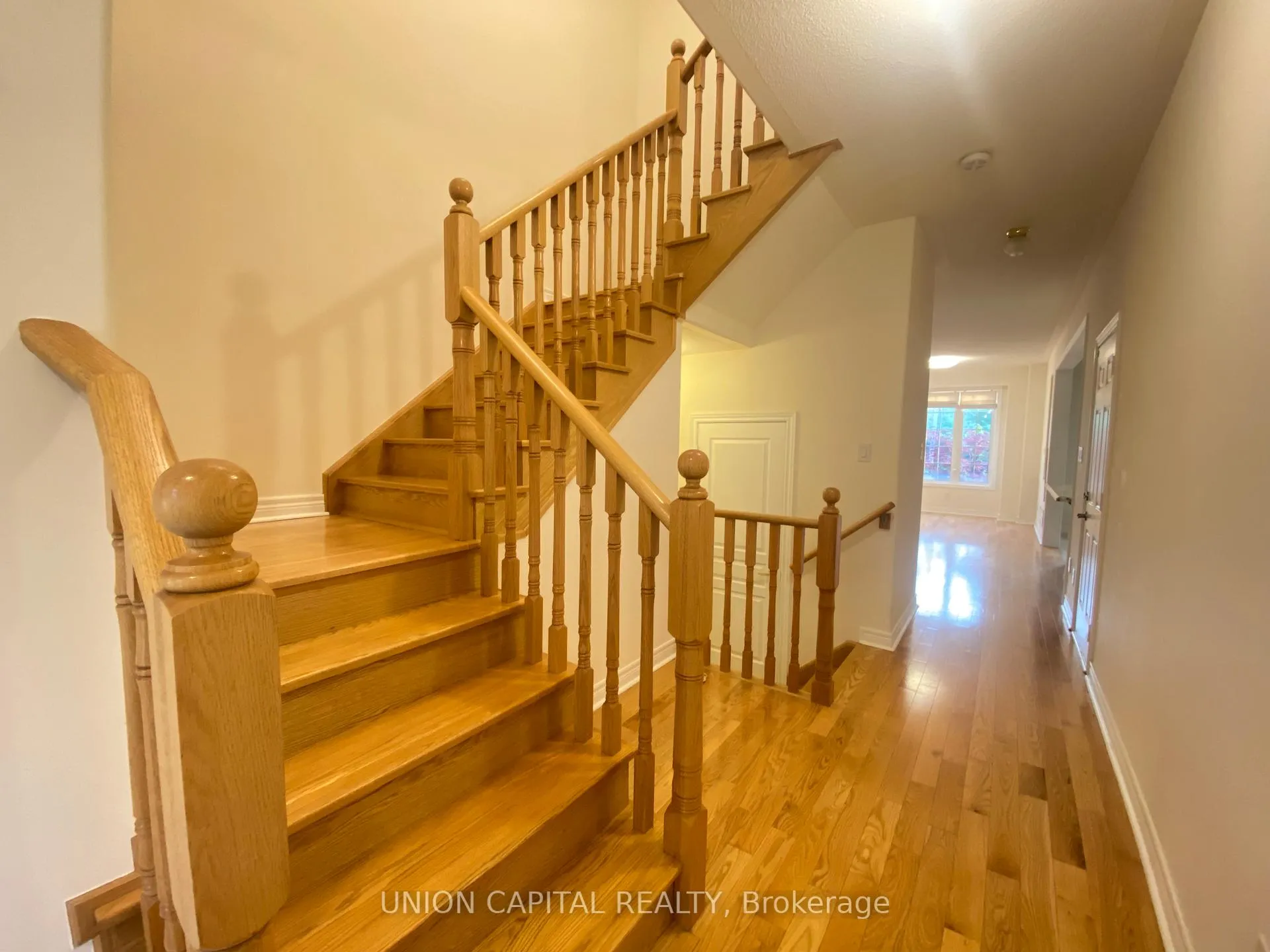 Photo 5 of 73 Mary Ellen Baker Crescent, Vaughan, Patterson — HOMEH