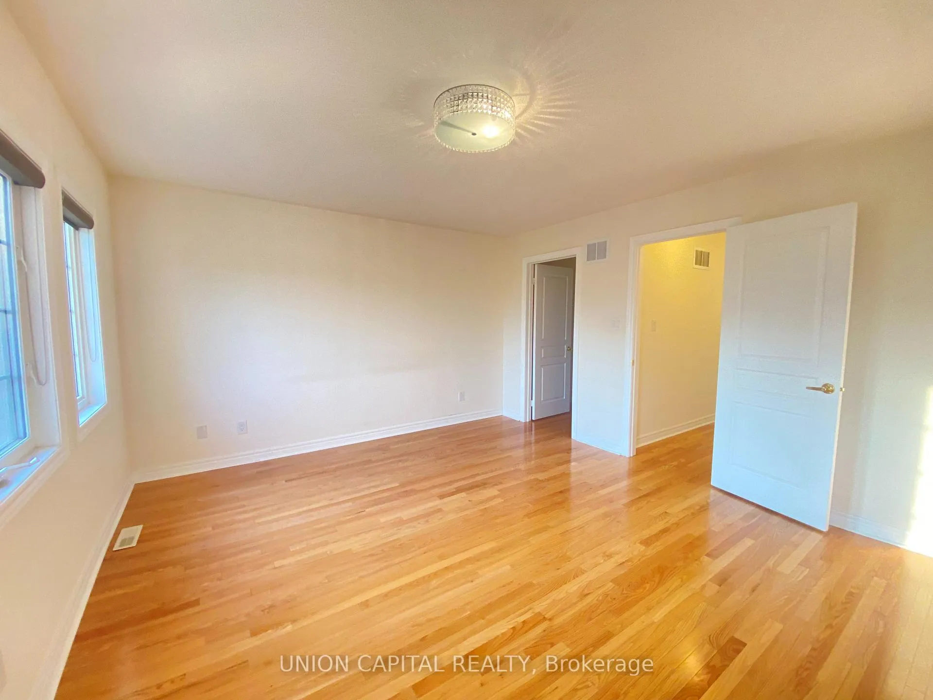 Photo 32 of 73 Mary Ellen Baker Crescent, Vaughan, Patterson — HOMEH