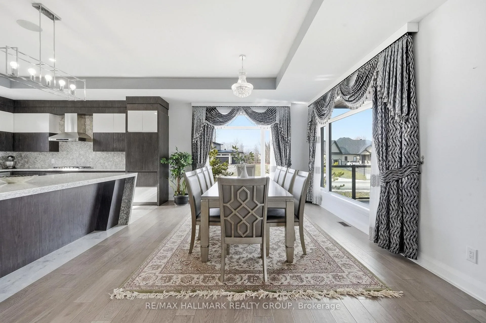 Photo 10 of 225 Summerview Terrace, Ottawa, Greely — HOMEH