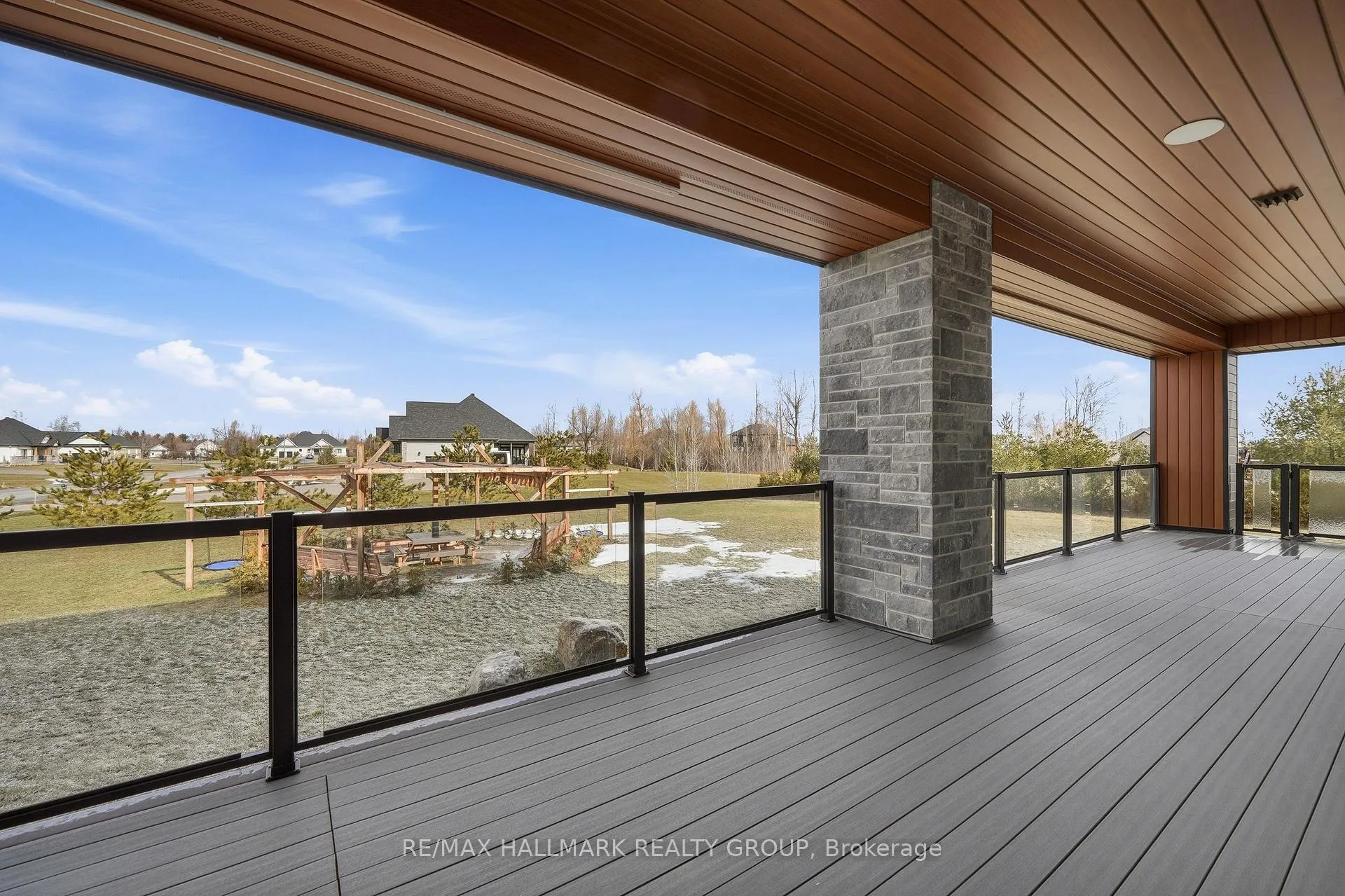 Photo 12 of 225 Summerview Terrace, Ottawa, Greely — HOMEH