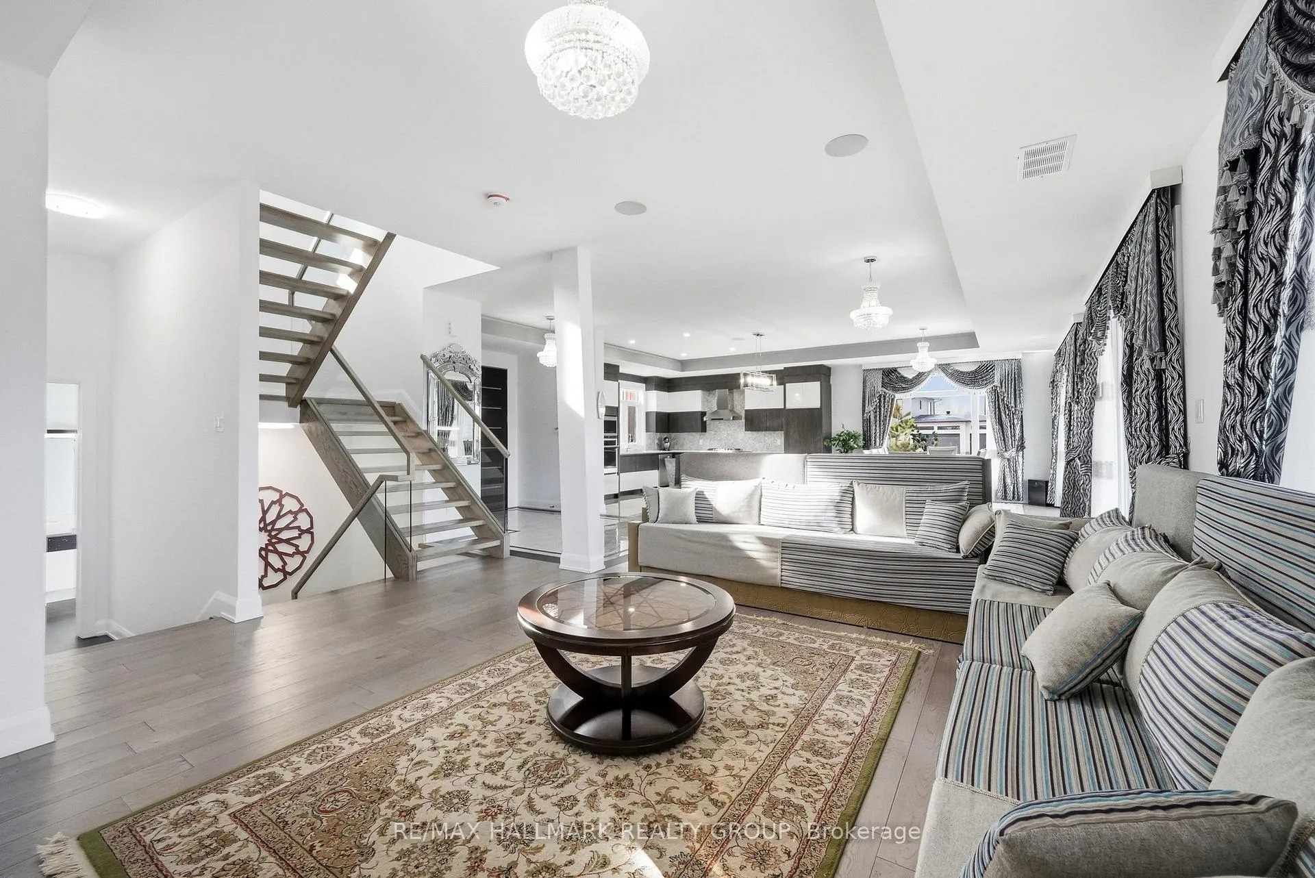 Photo 15 of 225 Summerview Terrace, Ottawa, Greely — HOMEH