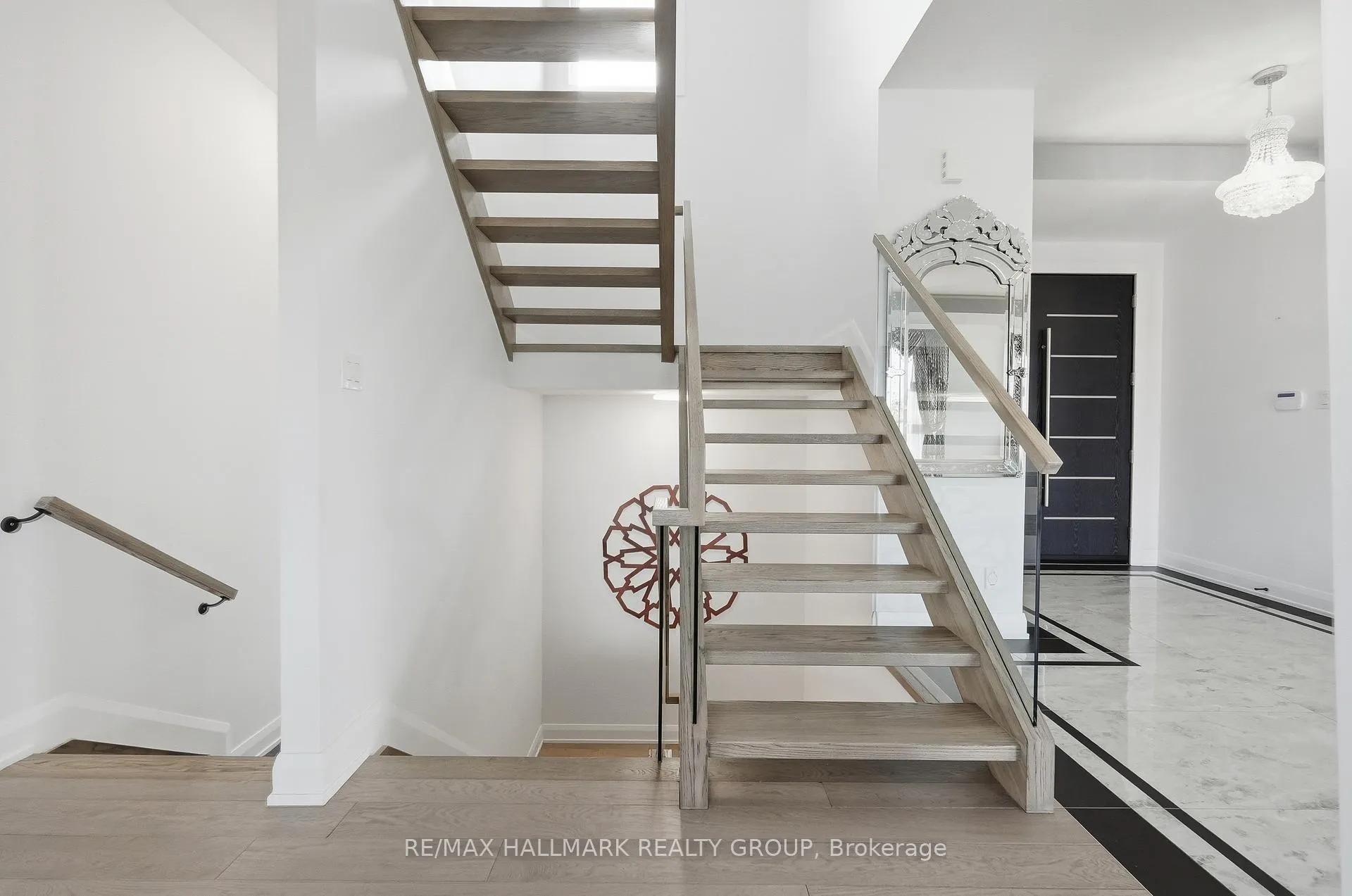 Photo 19 of 225 Summerview Terrace, Ottawa, Greely — HOMEH