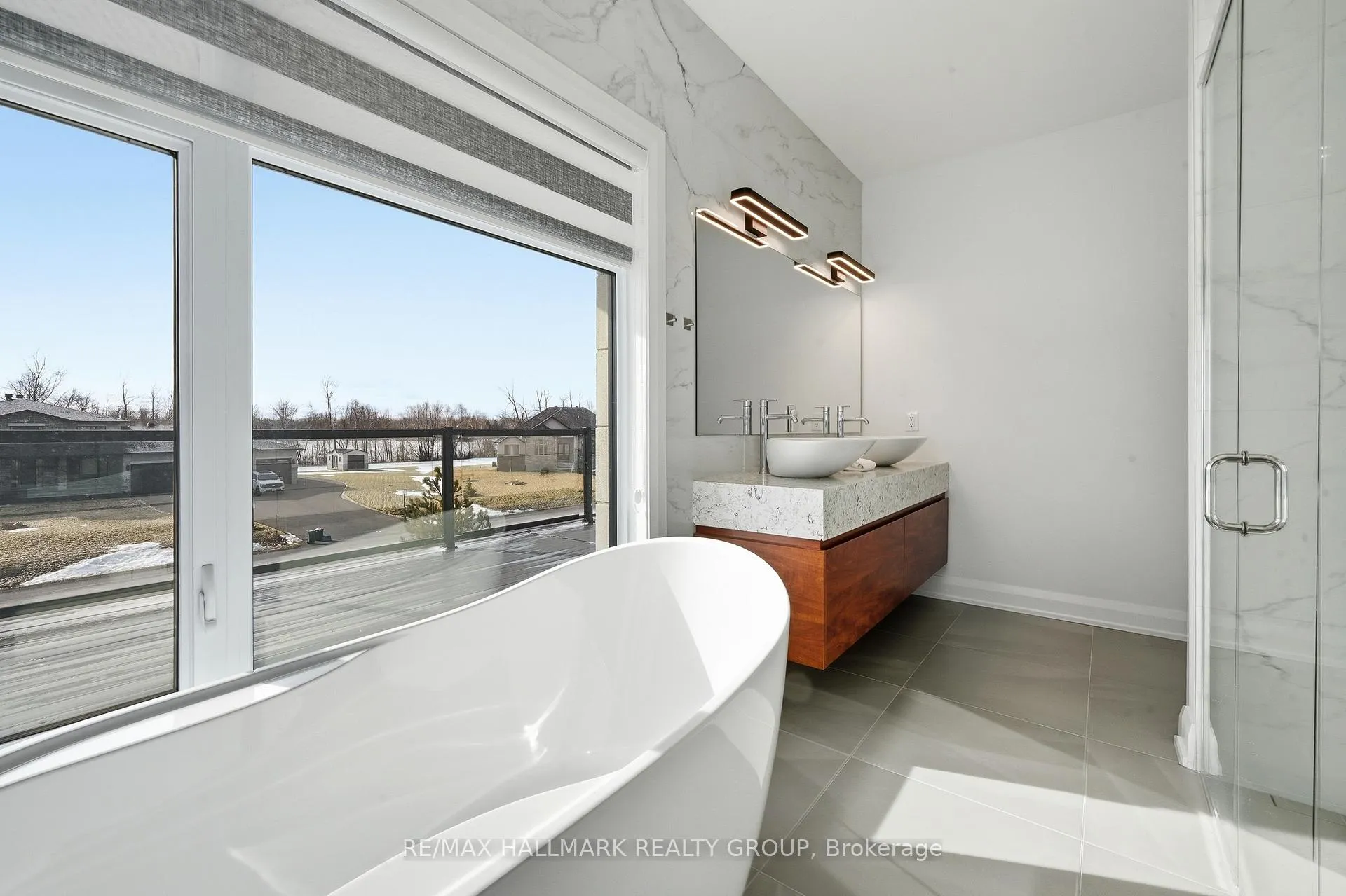 Photo 29 of 225 Summerview Terrace, Ottawa, Greely — HOMEH