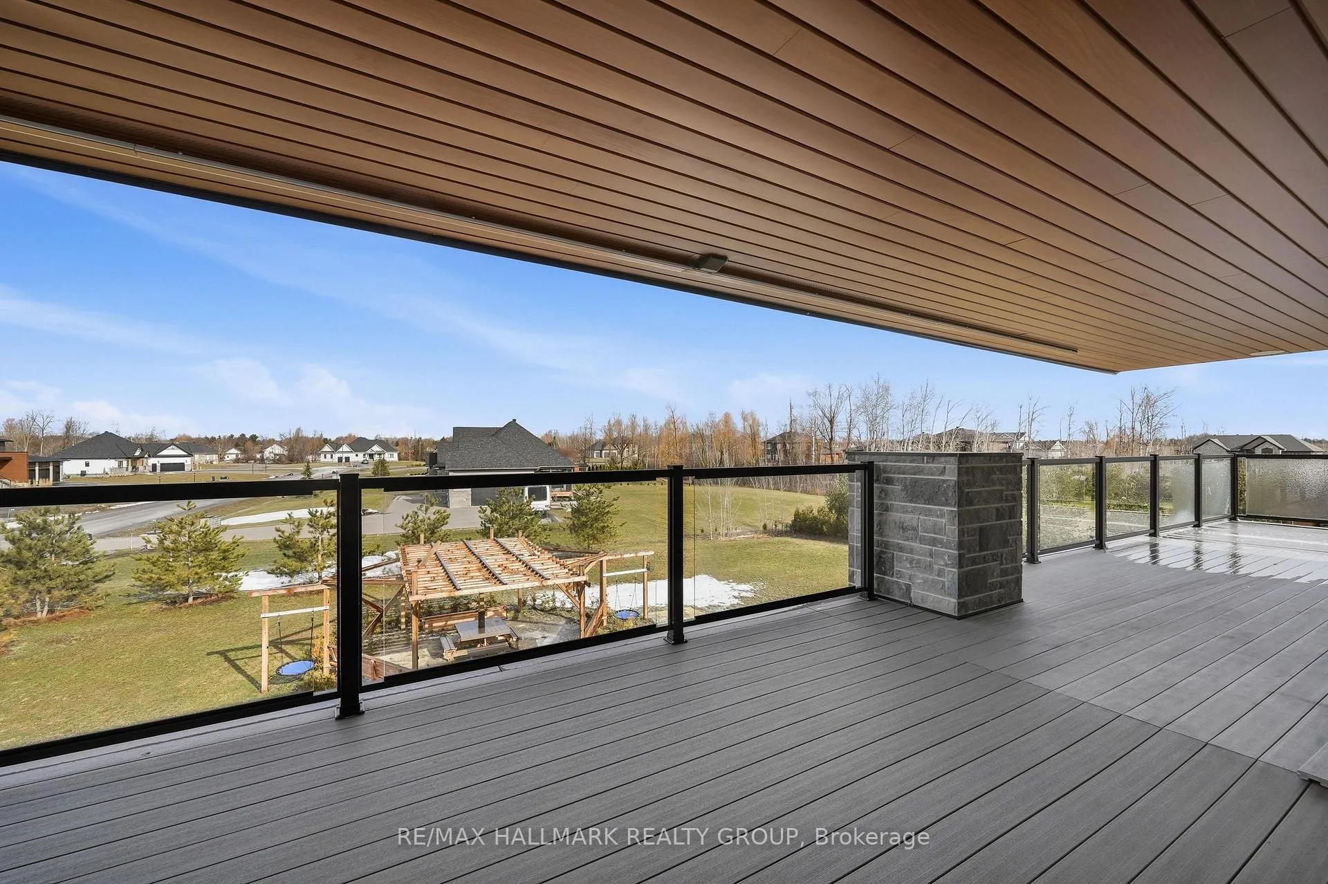 Photo 31 of 225 Summerview Terrace, Ottawa, Greely — HOMEH