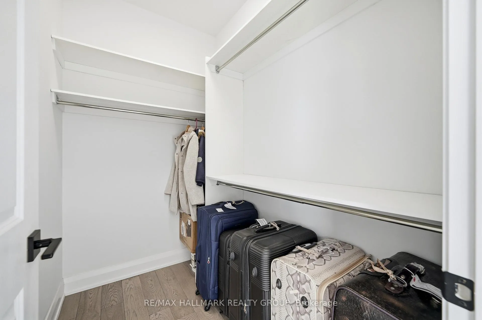 Photo 38 of 225 Summerview Terrace, Ottawa, Greely — HOMEH