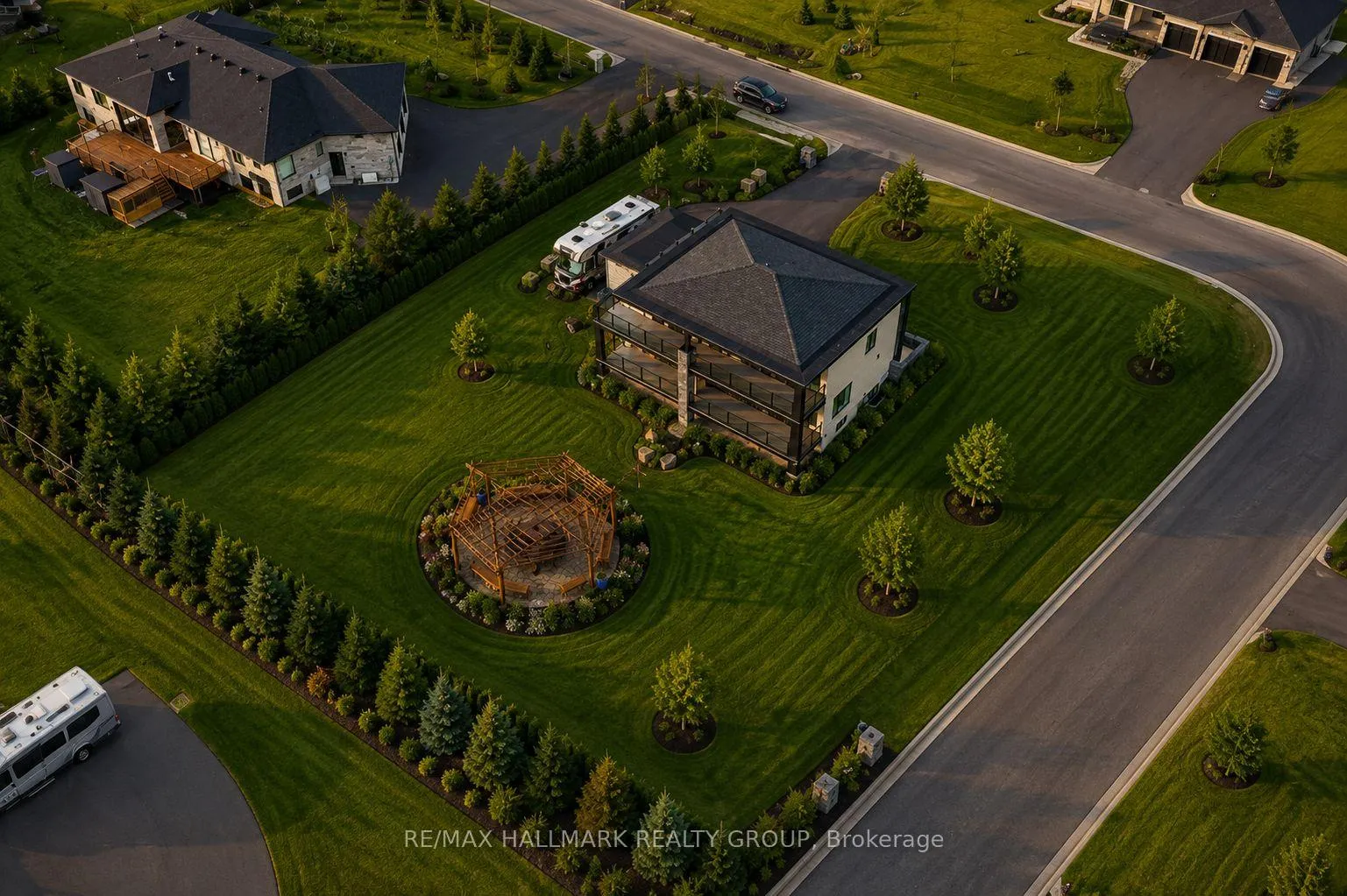 Photo 48 of 225 Summerview Terrace, Ottawa, Greely — HOMEH
