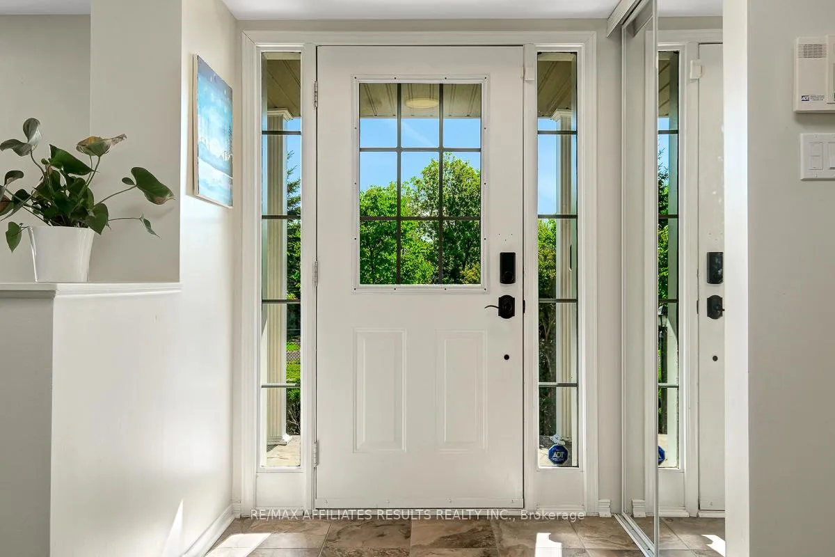 Photo 5 of 254 Westvalley Private, Ottawa, Brookfield Gardens — HOMEH