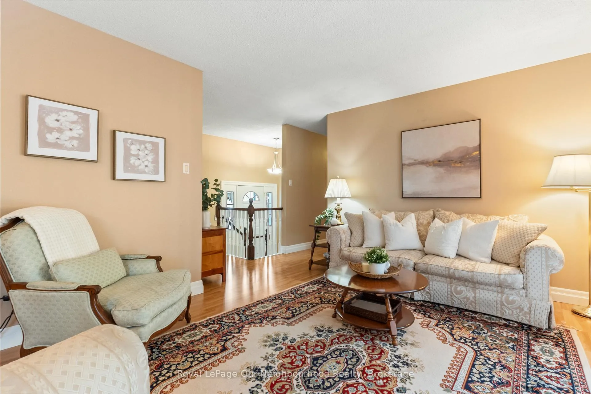 Photo 14 of 909 Whitefield Drive, Peterborough, Otonabee Ward 1 — HOMEH