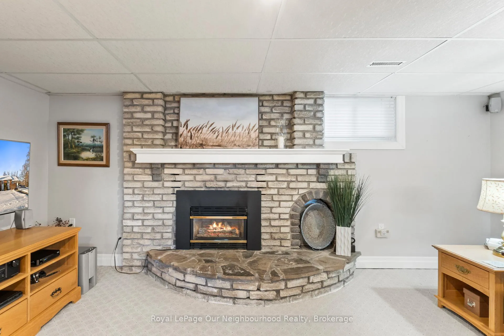 Photo 28 of 909 Whitefield Drive, Peterborough, Otonabee Ward 1 — HOMEH