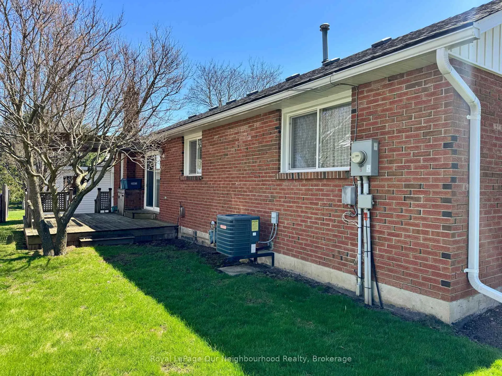Photo 36 of 909 Whitefield Drive, Peterborough, Otonabee Ward 1 — HOMEH