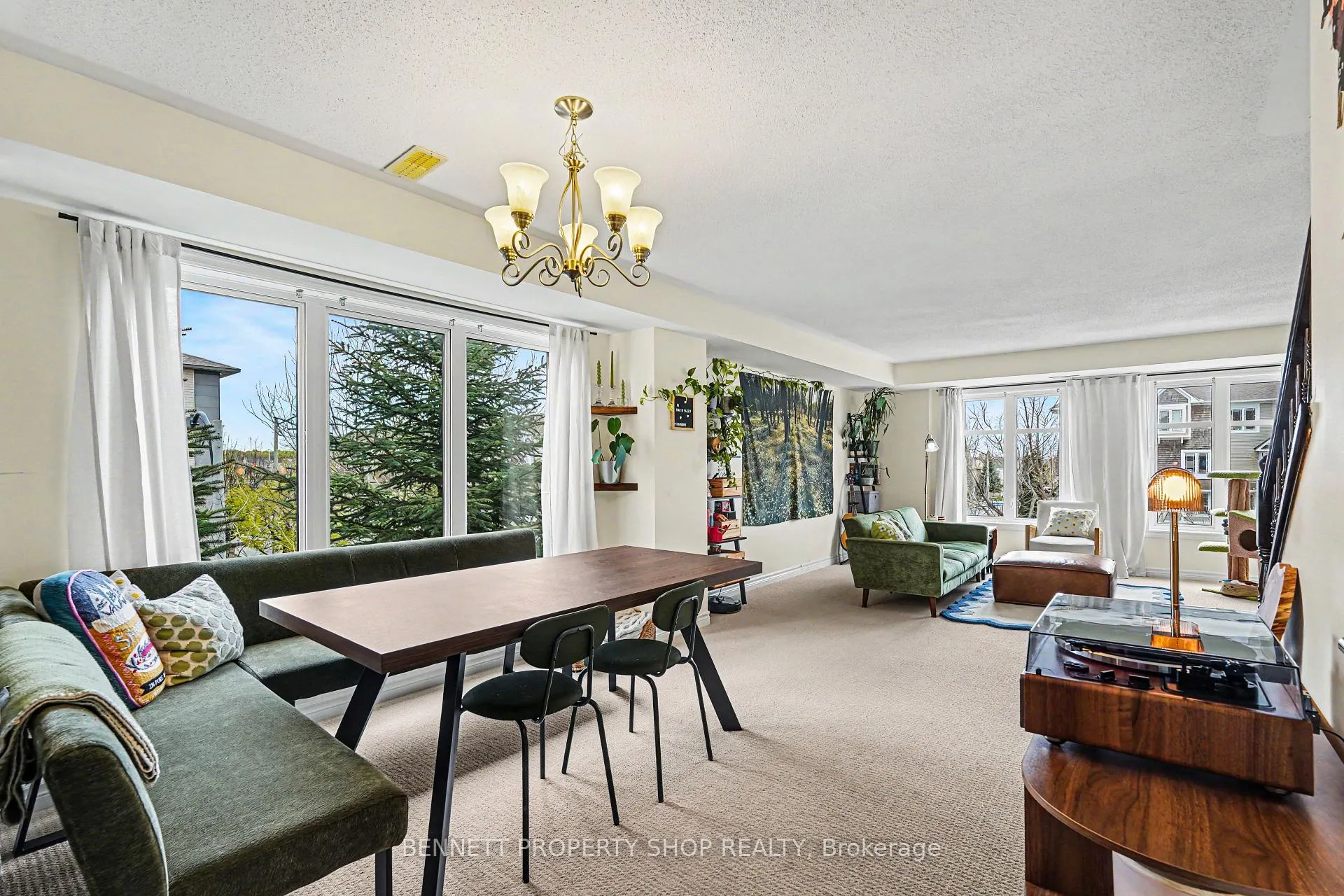 Photo 2 of Unit D, 599 Chapman Mills Drive, Ottawa, Barrhaven - Strandherd — HOMEH