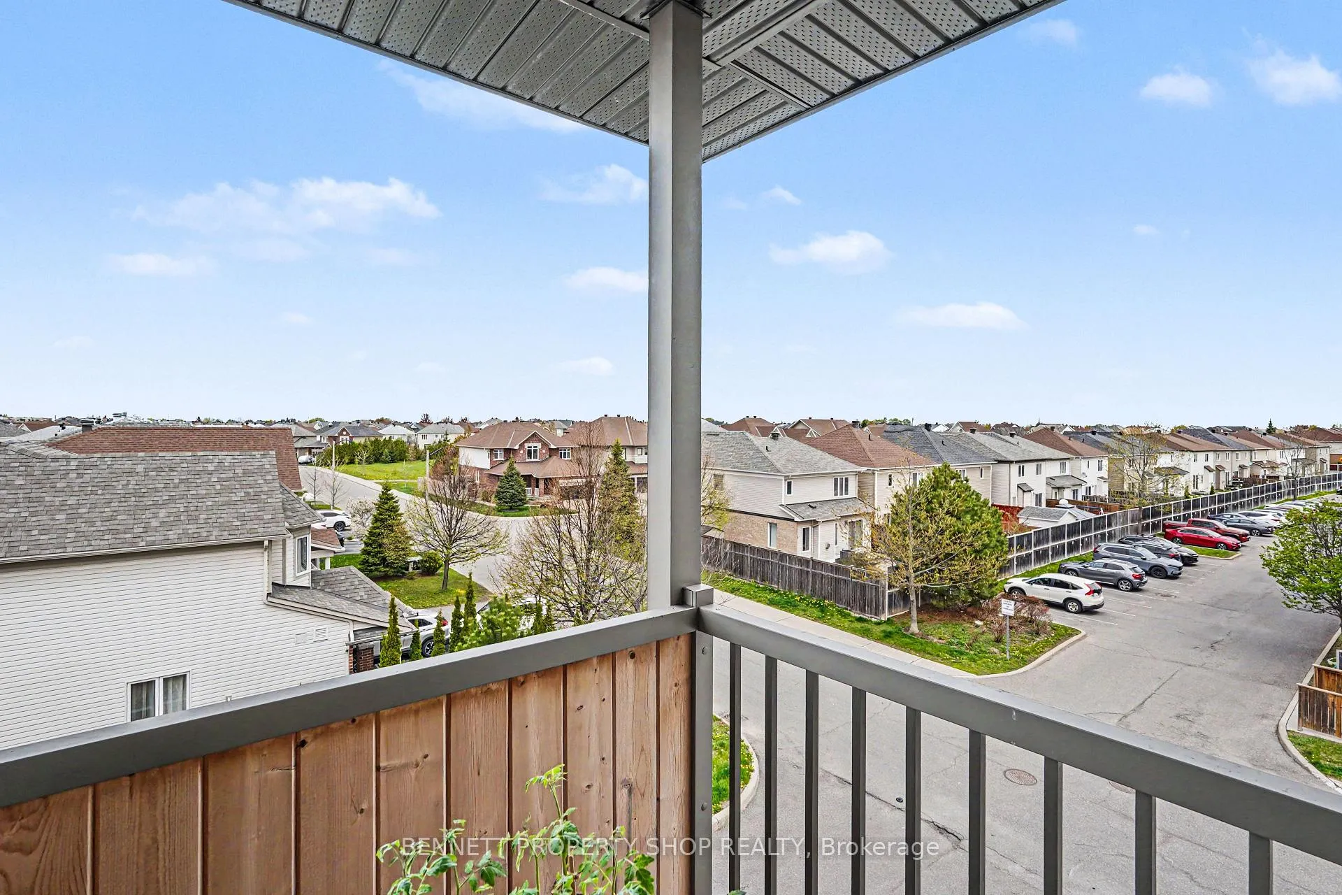 Photo 12 of Unit D, 599 Chapman Mills Drive, Ottawa, Barrhaven - Strandherd — HOMEH