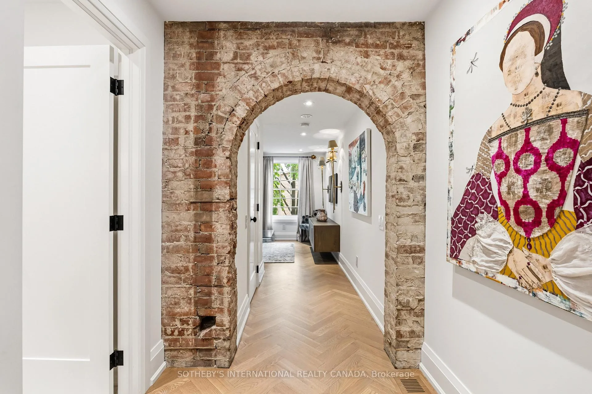 Photo 9 of 103 Summerhill Avenue, Toronto, Rosedale-Moore Park — HOMEH