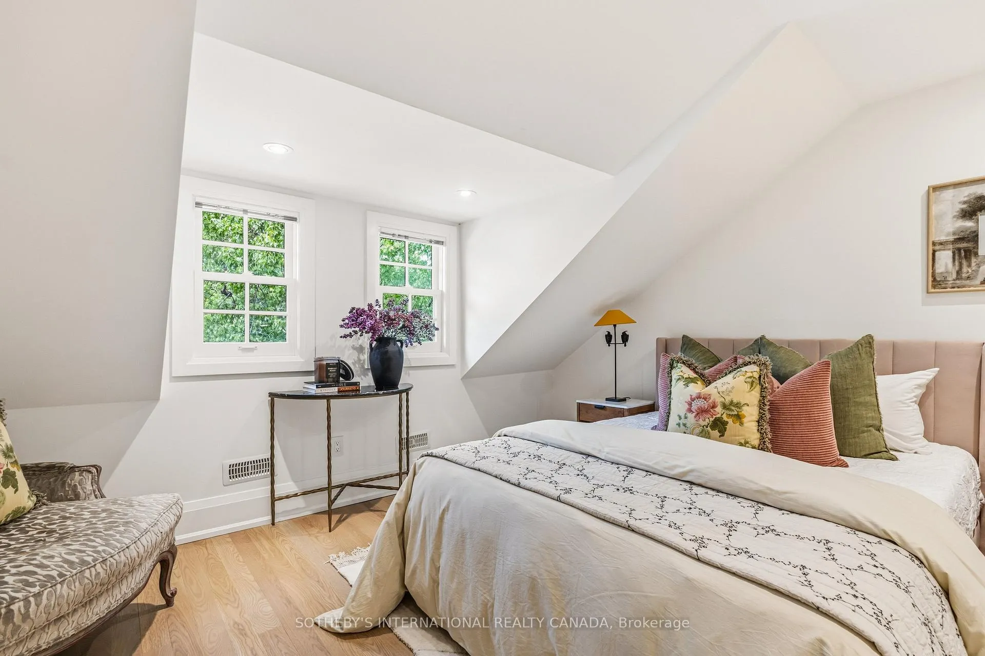 Photo 15 of 103 Summerhill Avenue, Toronto, Rosedale-Moore Park — HOMEH