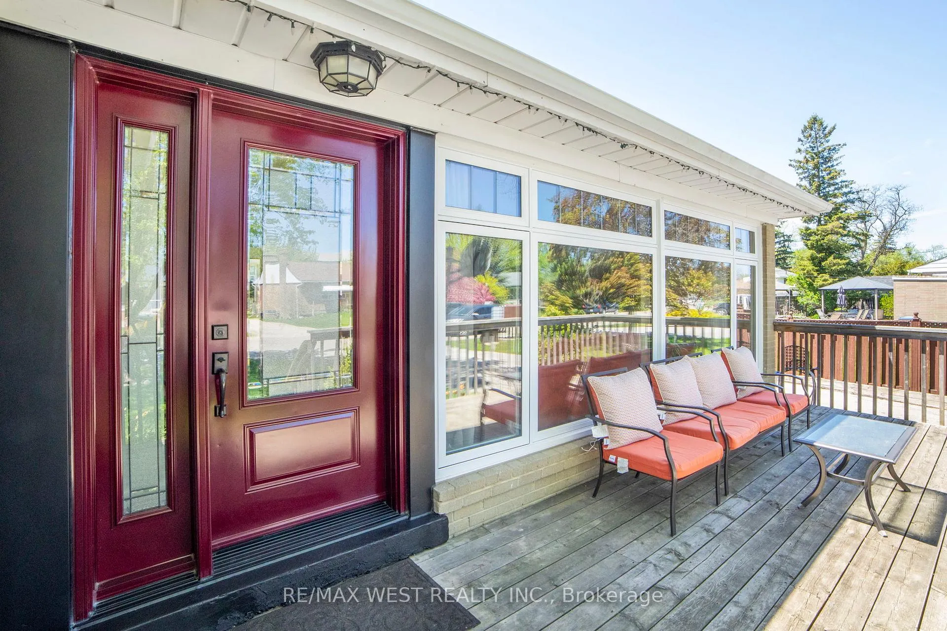 Photo 4 of 320 Pearl Street, Caledon, Bolton West — HOMEH