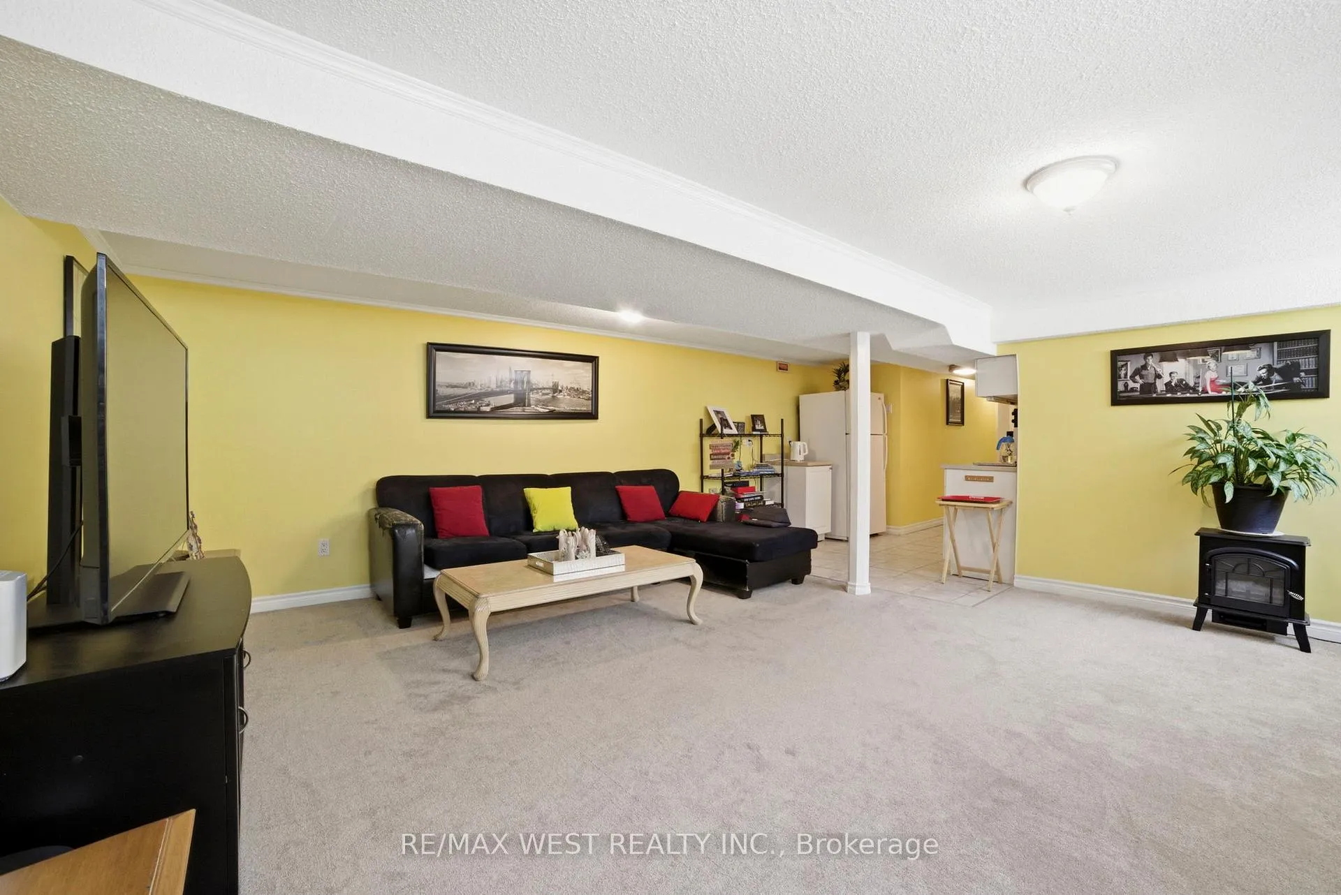 Photo 21 of 320 Pearl Street, Caledon, Bolton West — HOMEH