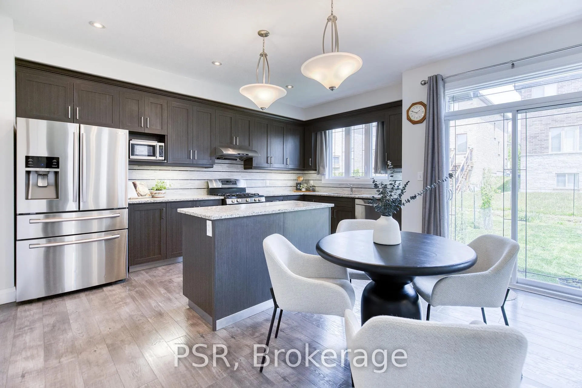 Photo 3 of 168 Ladyslipper Drive, Waterloo — HOMEH