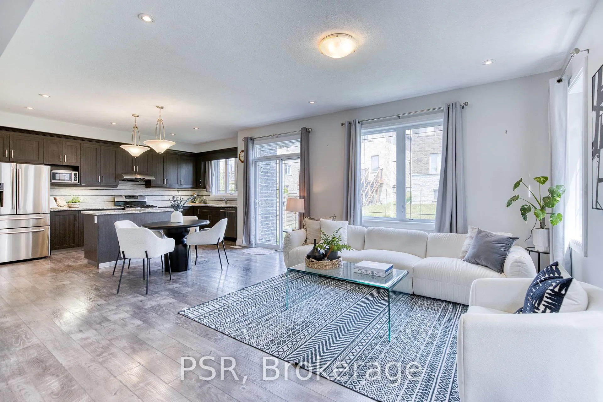 Photo 14 of 168 Ladyslipper Drive, Waterloo — HOMEH