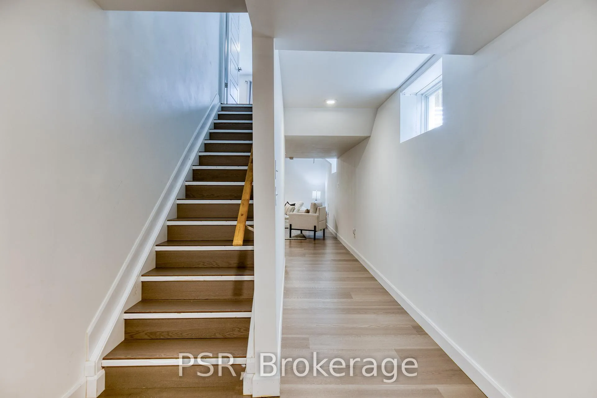 Photo 36 of 168 Ladyslipper Drive, Waterloo — HOMEH