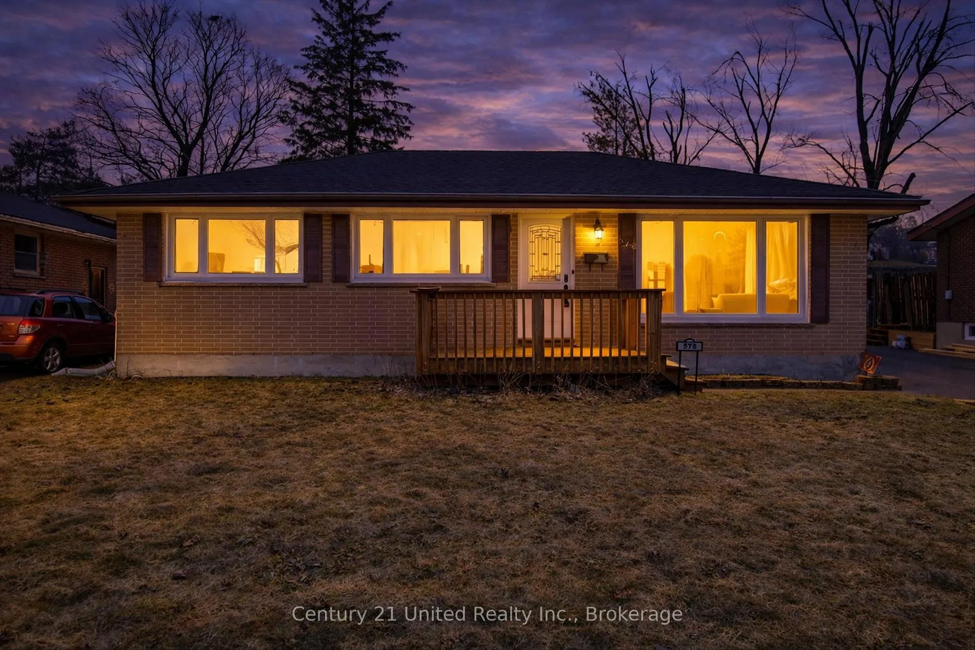 Photo 26 of 578 Hillside Street, Peterborough, Northcrest Ward 5 — HOMEH