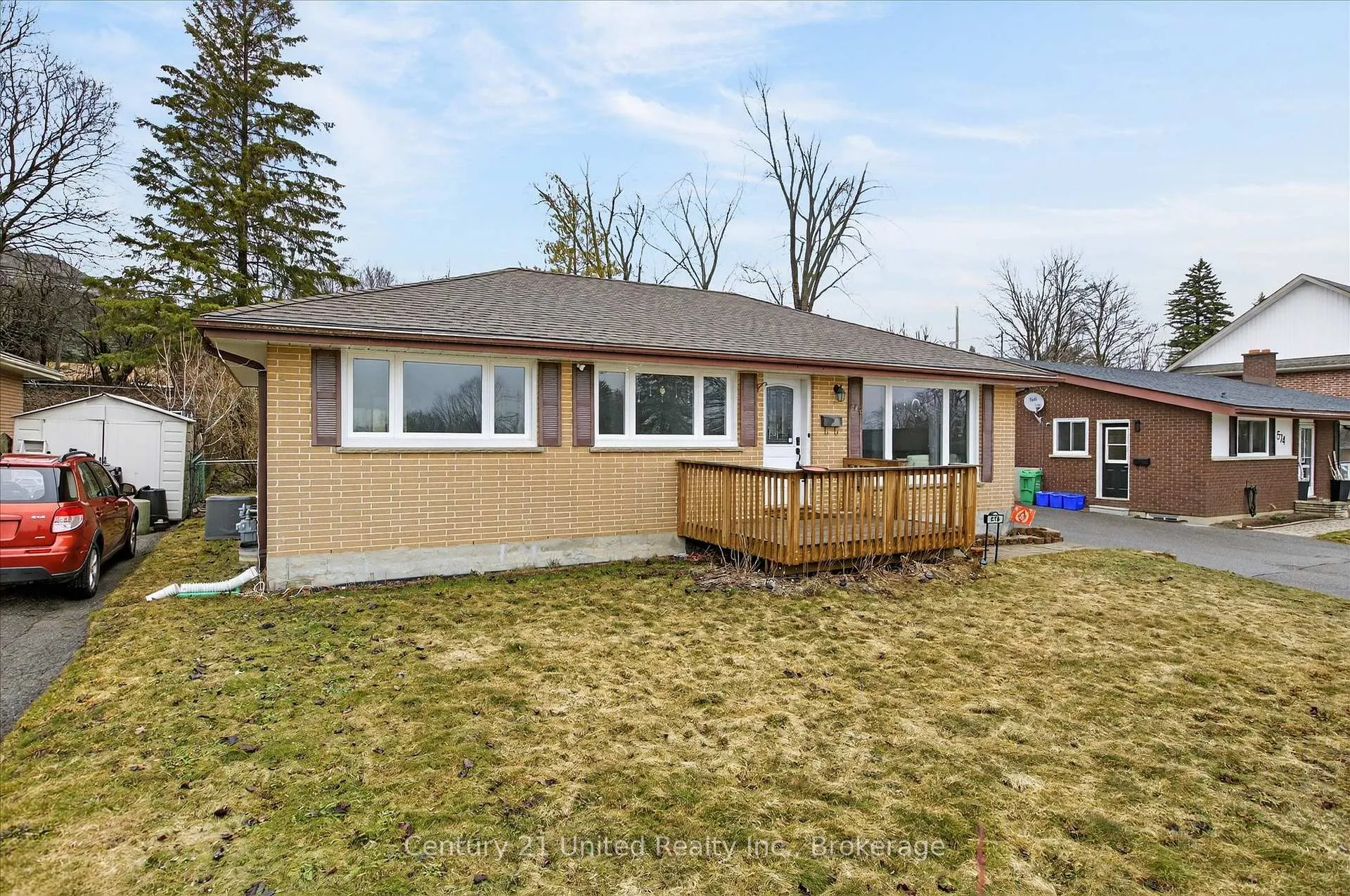 Photo 1 of 578 Hillside Street, Peterborough, Northcrest Ward 5 — HOMEH