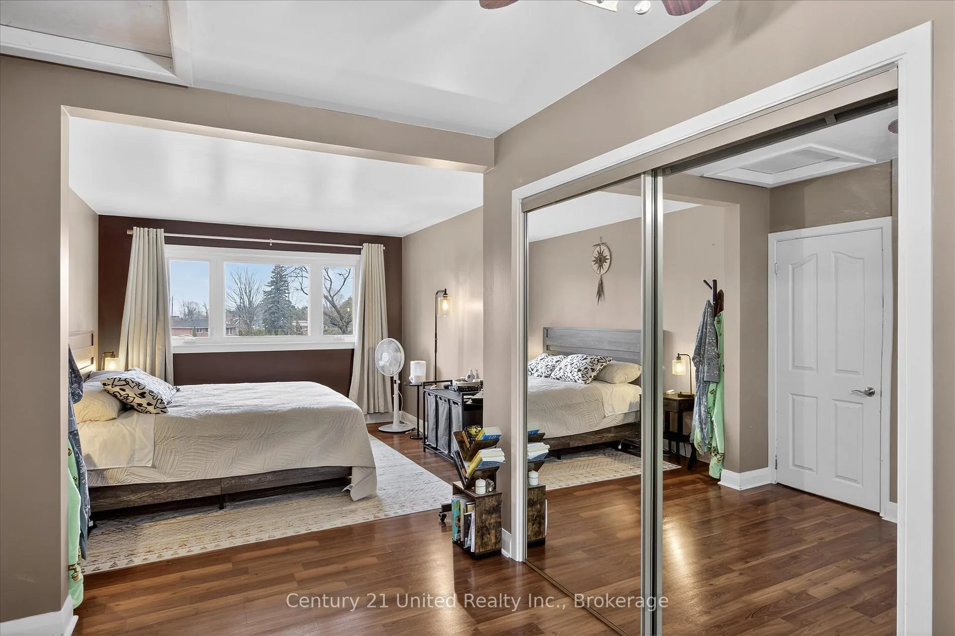 Photo 11 of 578 Hillside Street, Peterborough, Northcrest Ward 5 — HOMEH