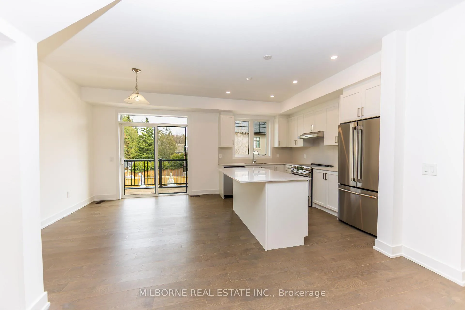 Photo 18 of 16 Fred Beaton Place, King, King City — HOMEH