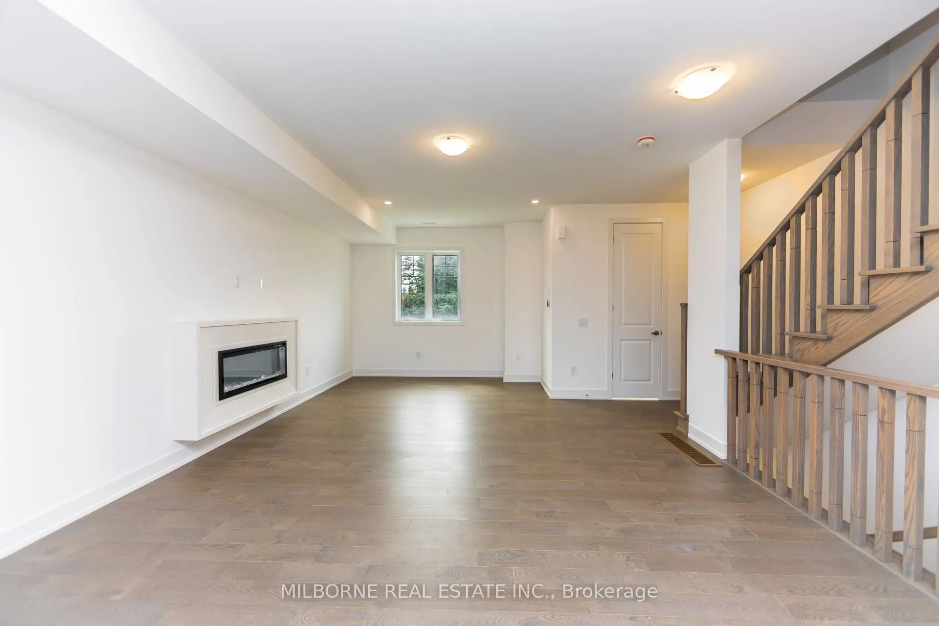 Photo 25 of 16 Fred Beaton Place, King, King City — HOMEH