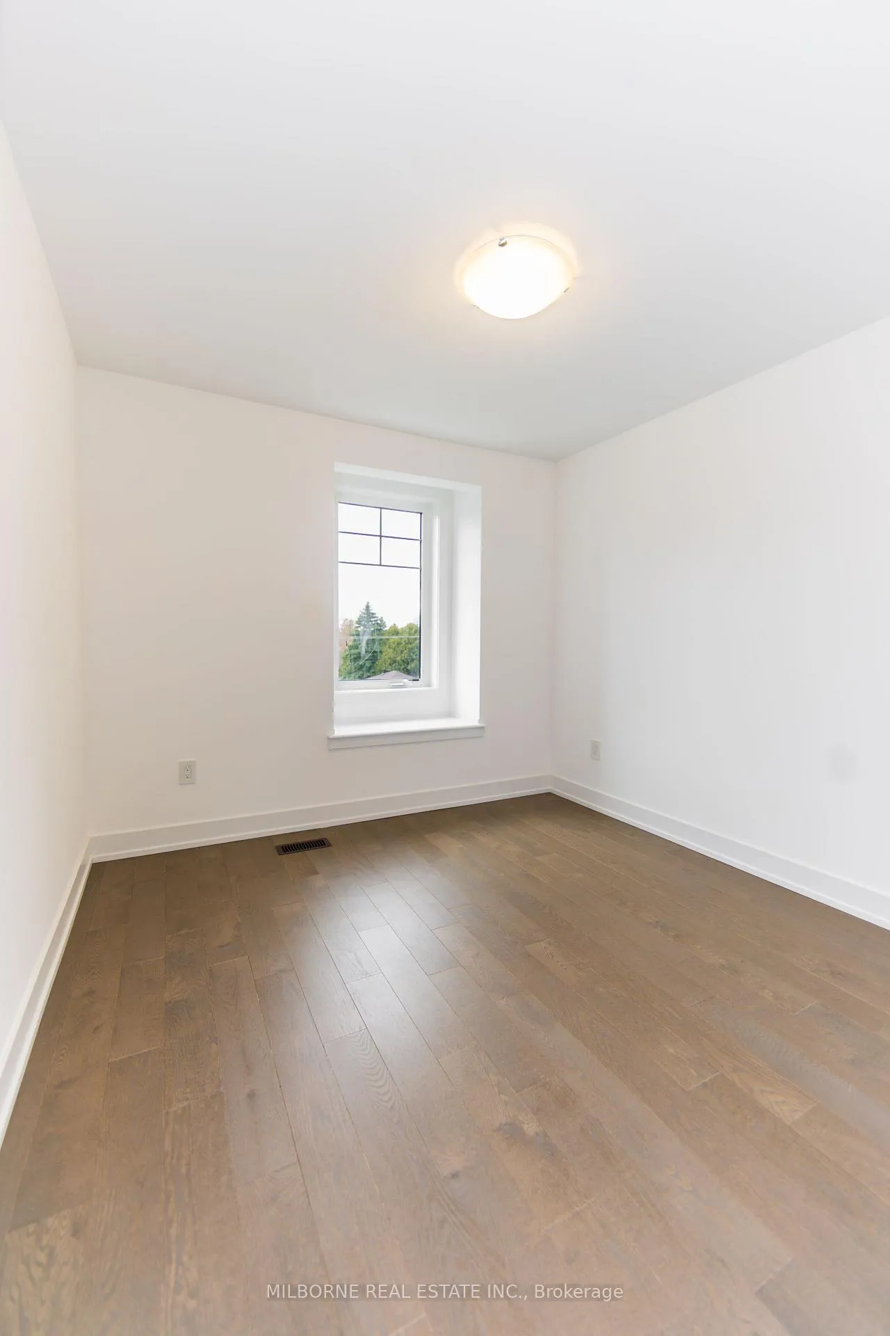 Photo 29 of 16 Fred Beaton Place, King, King City — HOMEH