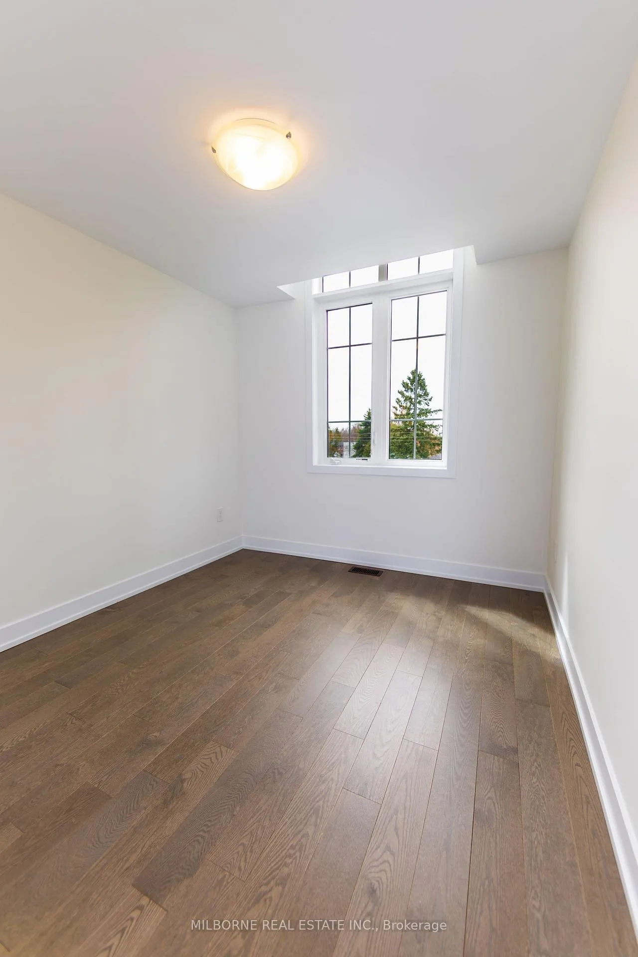Photo 23 of 28 Fred Beaton Place, King, King City — HOMEH