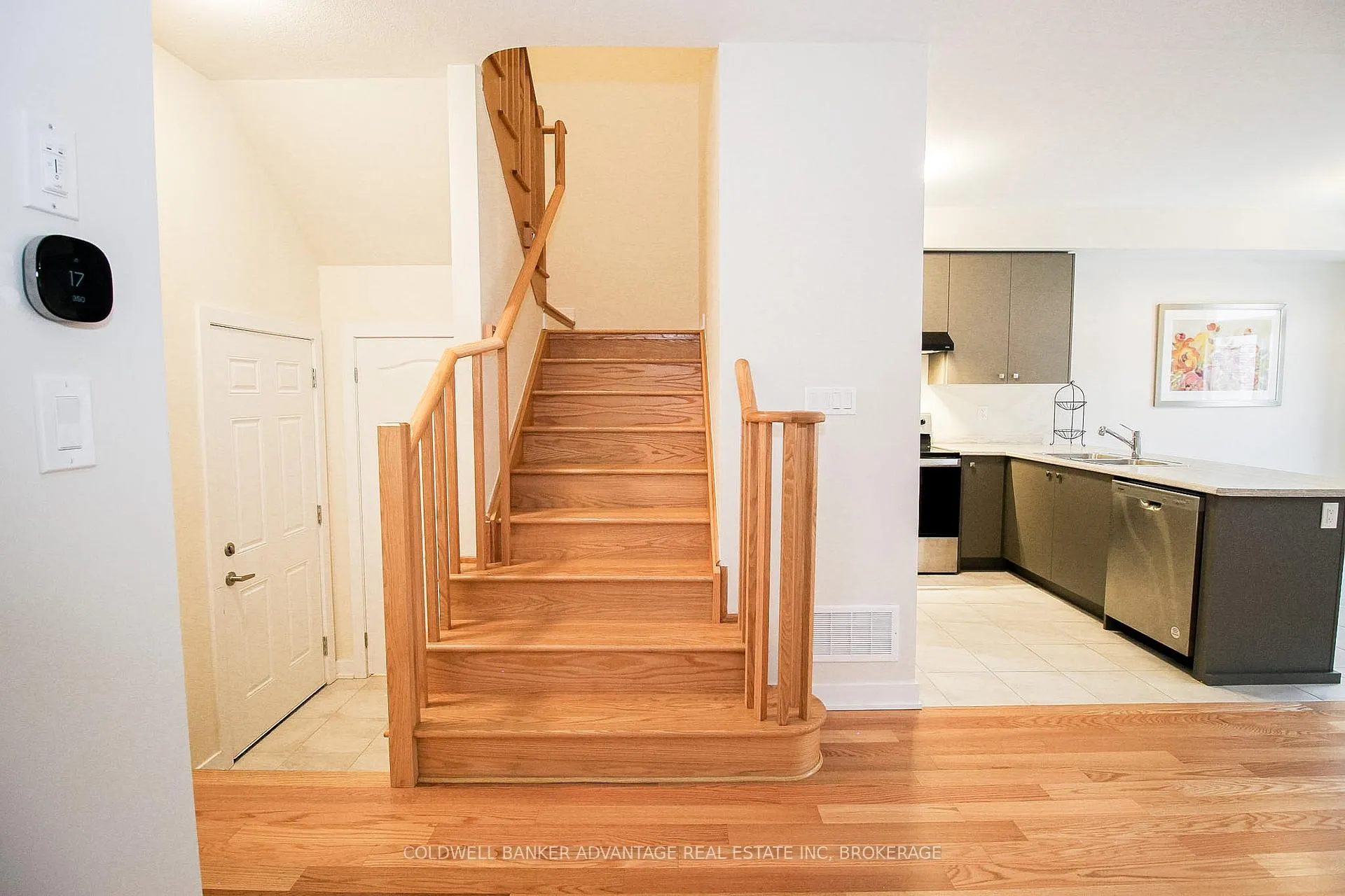 Photo 15 of 77 Keelson Street, Welland, Dain City — HOMEH