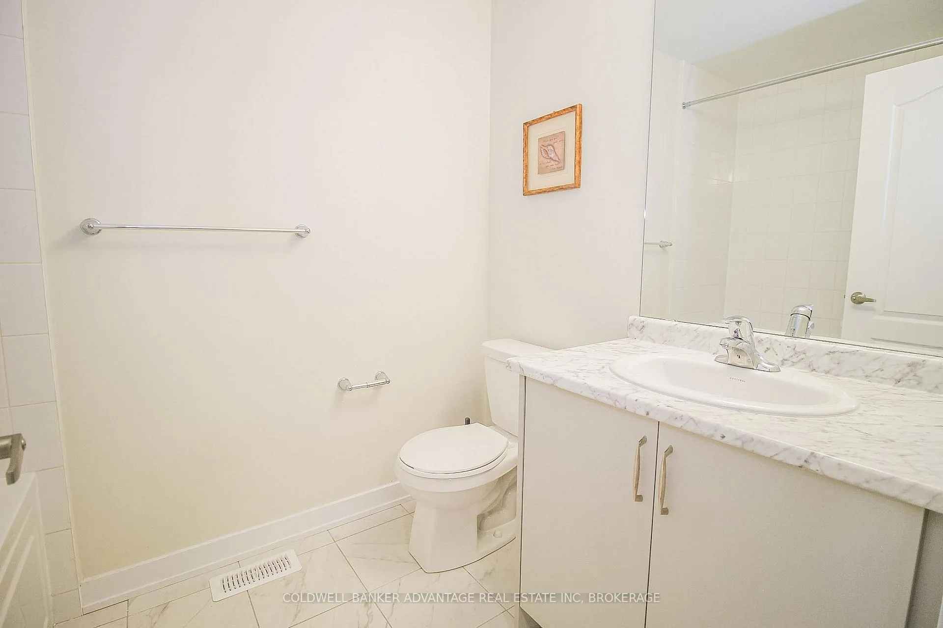 Photo 22 of 77 Keelson Street, Welland, Dain City — HOMEH