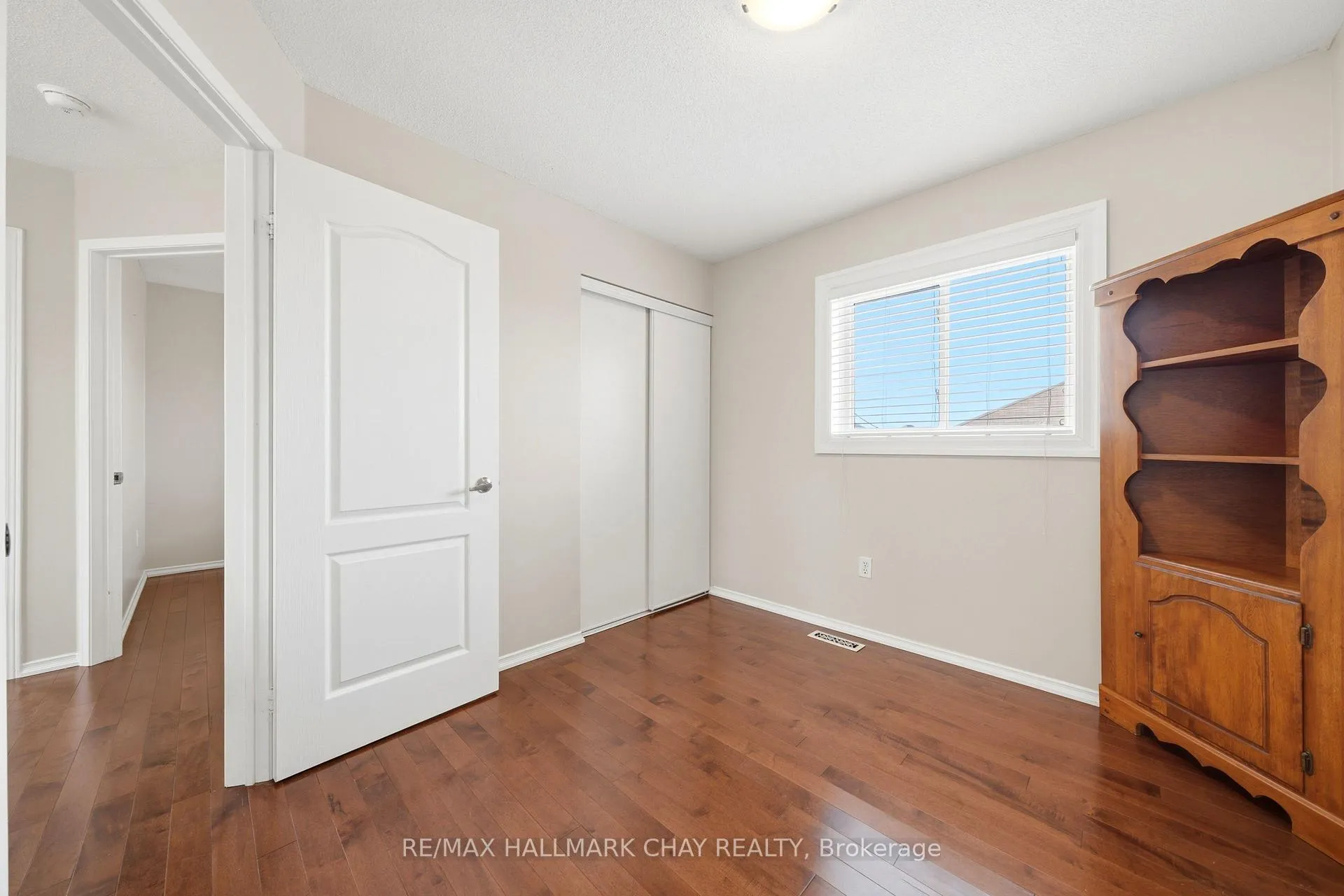 Photo 28 of 14 Dugdale Avenue, New Tecumseth, Beeton — HOMEH