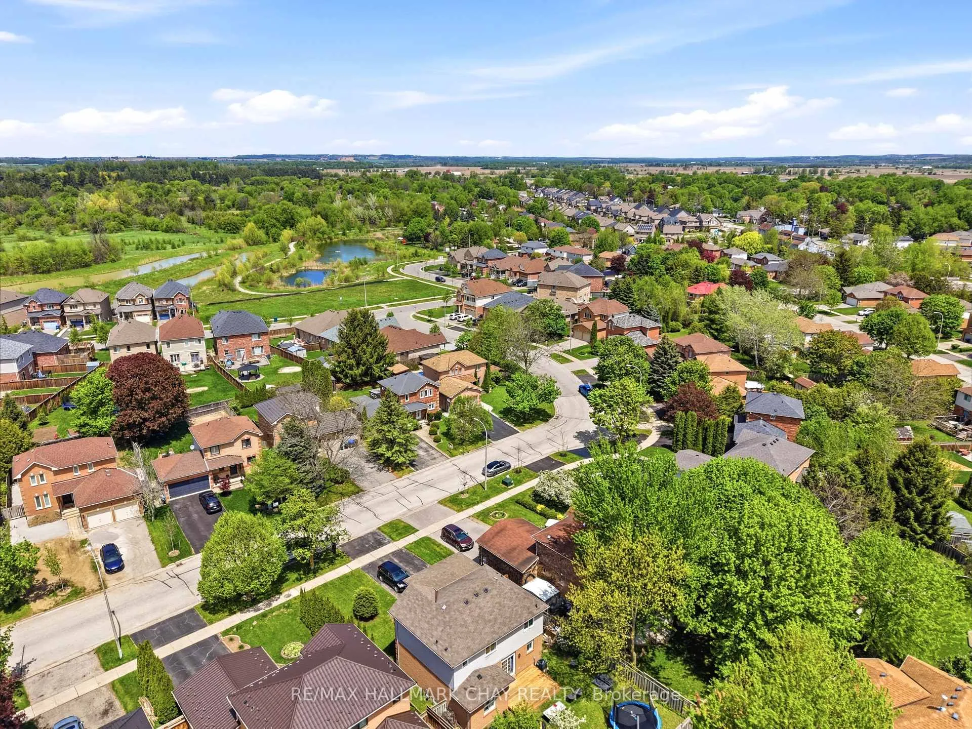 Photo 47 of 14 Dugdale Avenue, New Tecumseth, Beeton — HOMEH